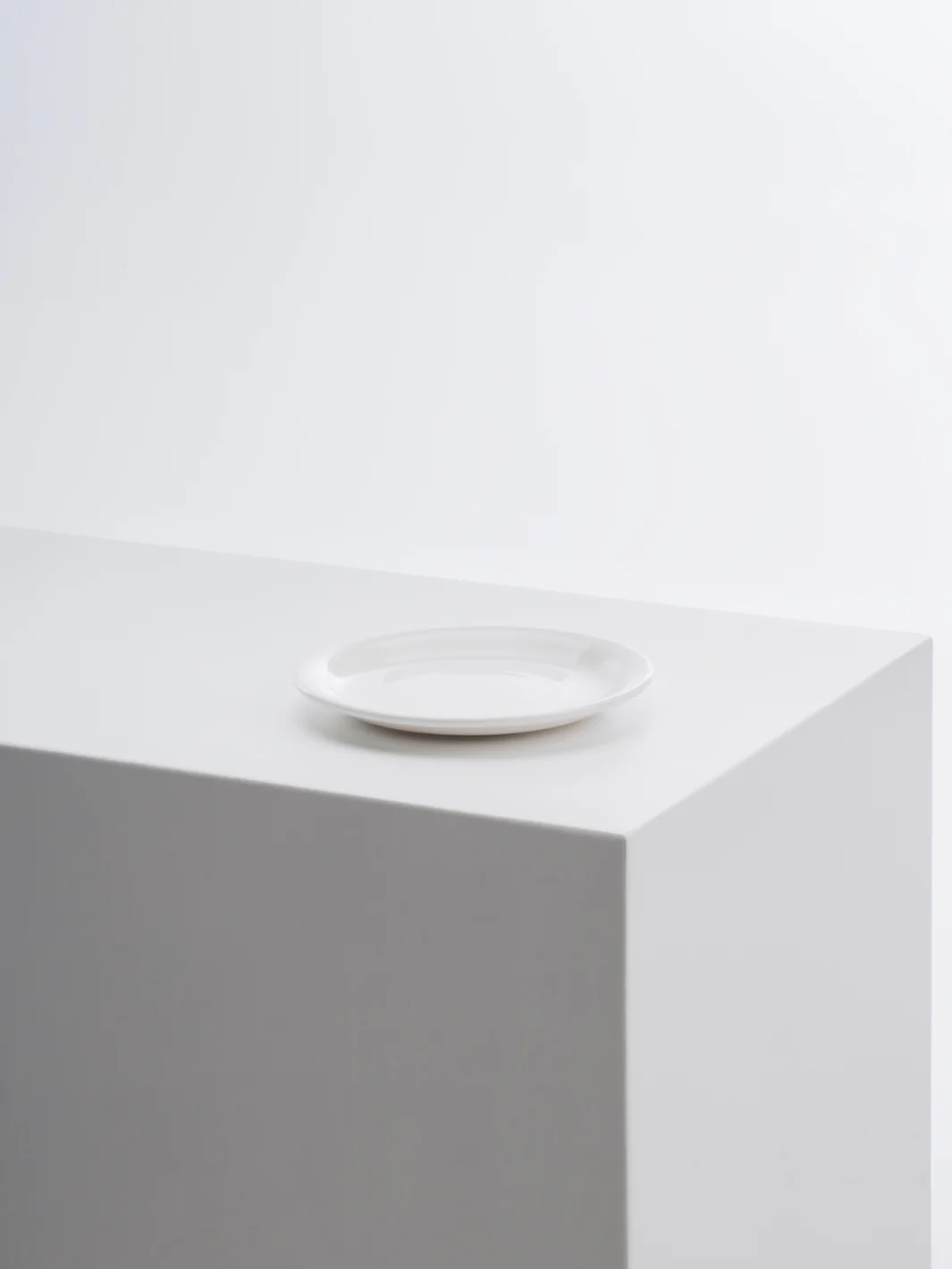 ACME Classic Small Plate (⌀19cm/7.48in) - Image 4