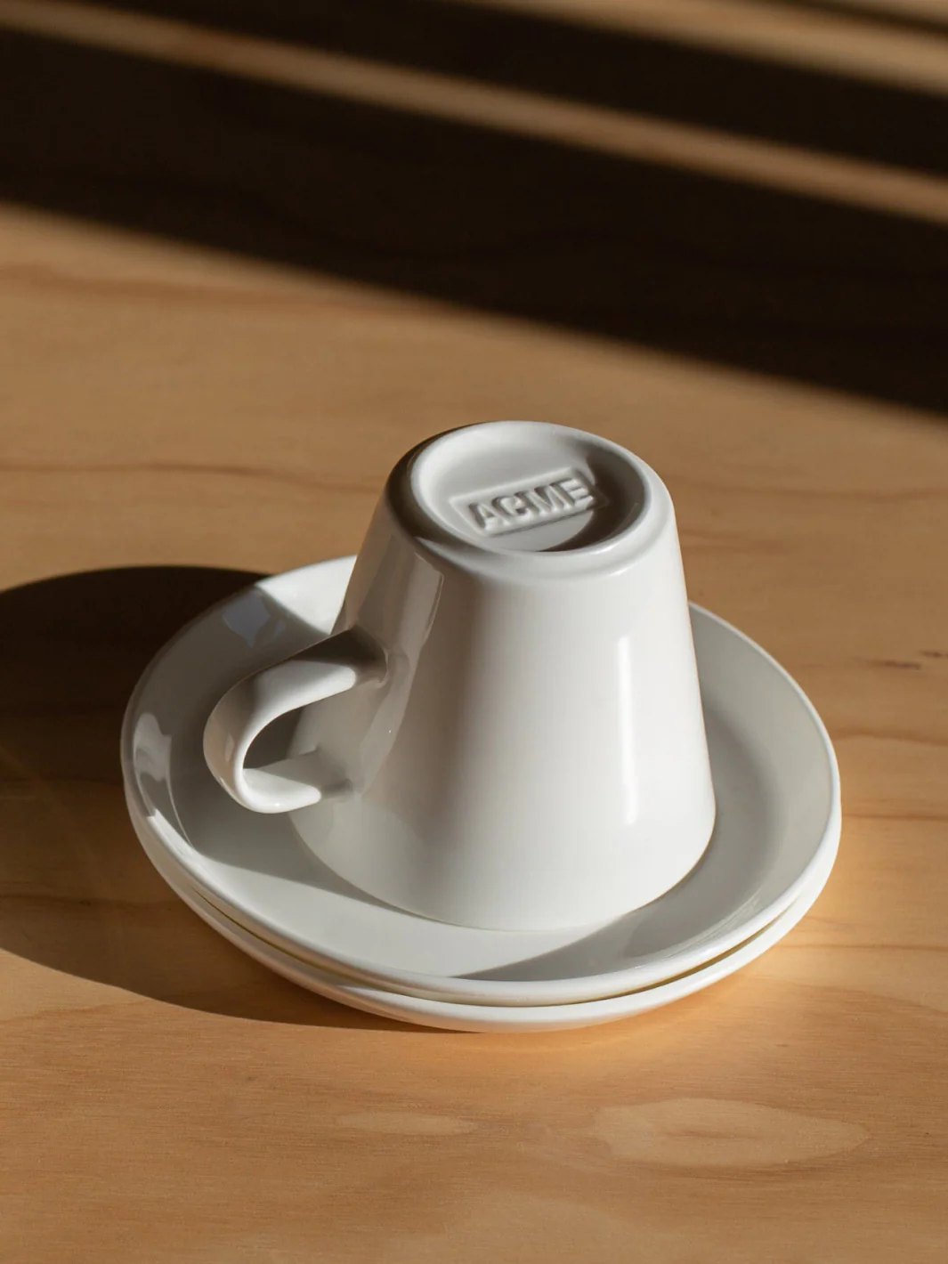 ACME Roman Medium Cup (250ml/8.45oz) - Image 39