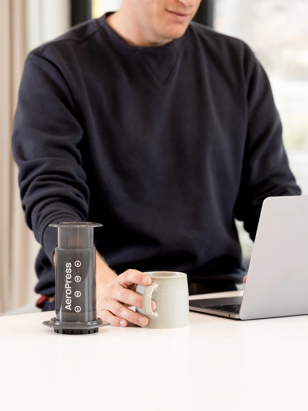 AeroPress Original Coffee Maker - Image 8