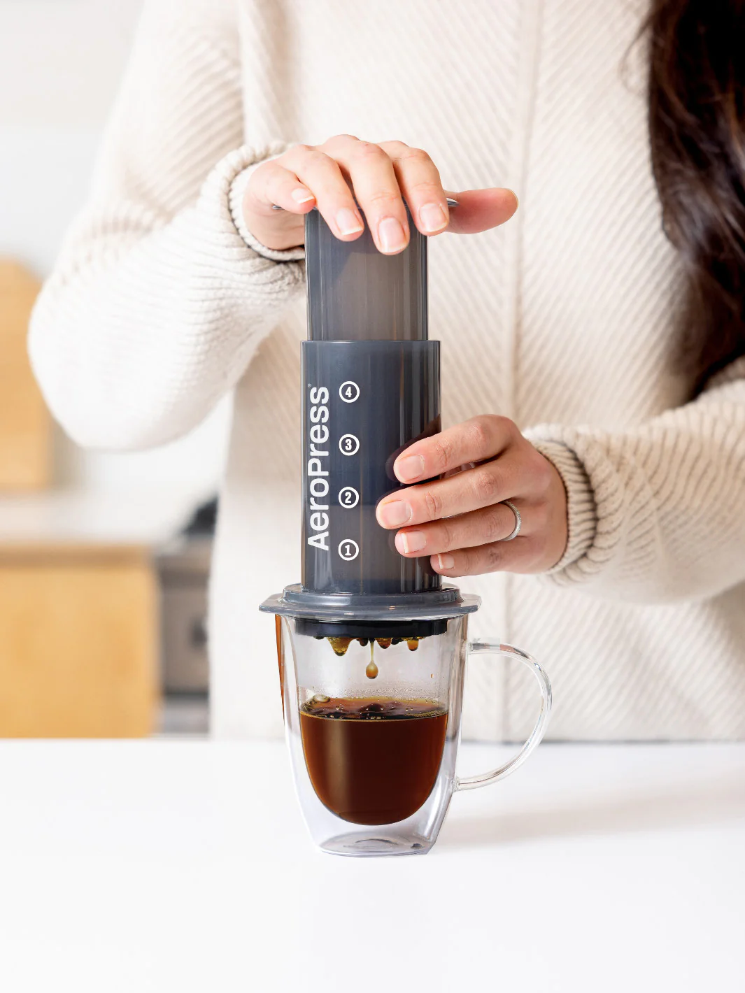 AeroPress Original Coffee Maker - Image 9
