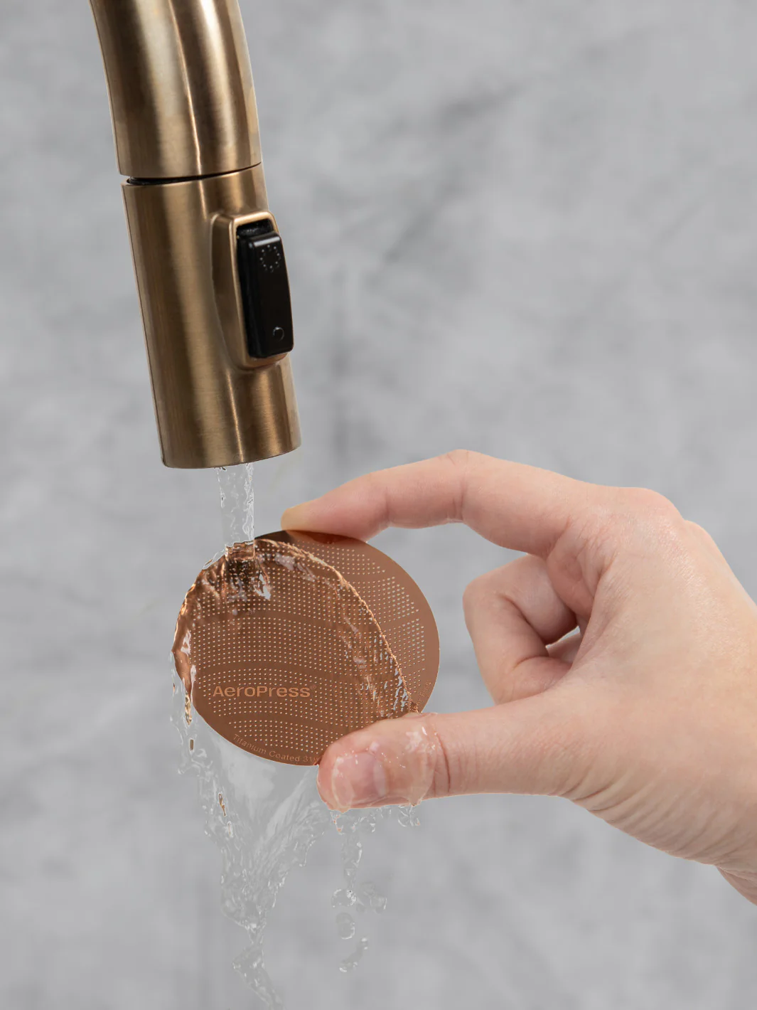 AeroPress Gold Tone Reusable Filter (Titanium-Coated) - Image 5