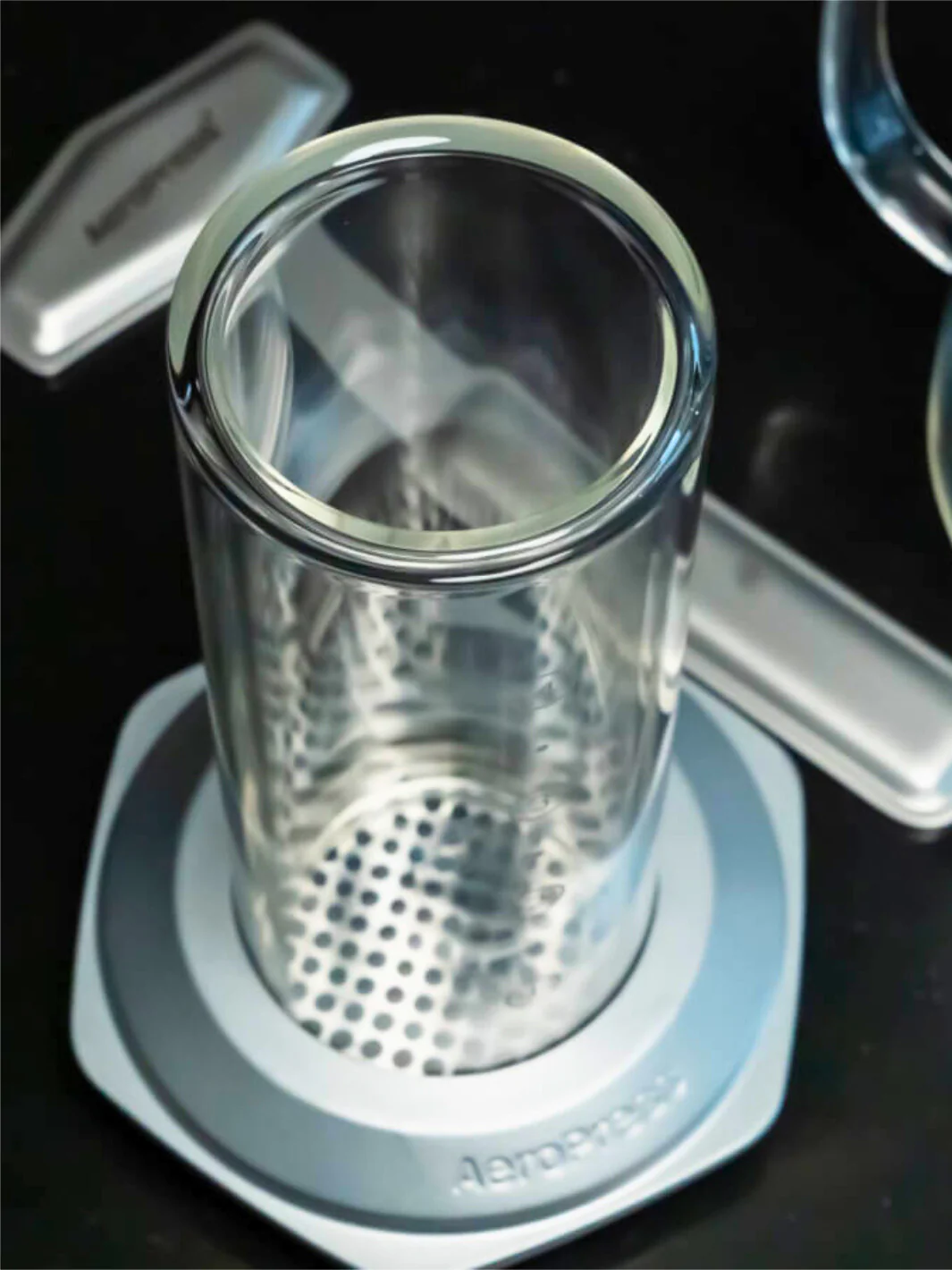 AeroPress Premium Coffee Maker - Image 13