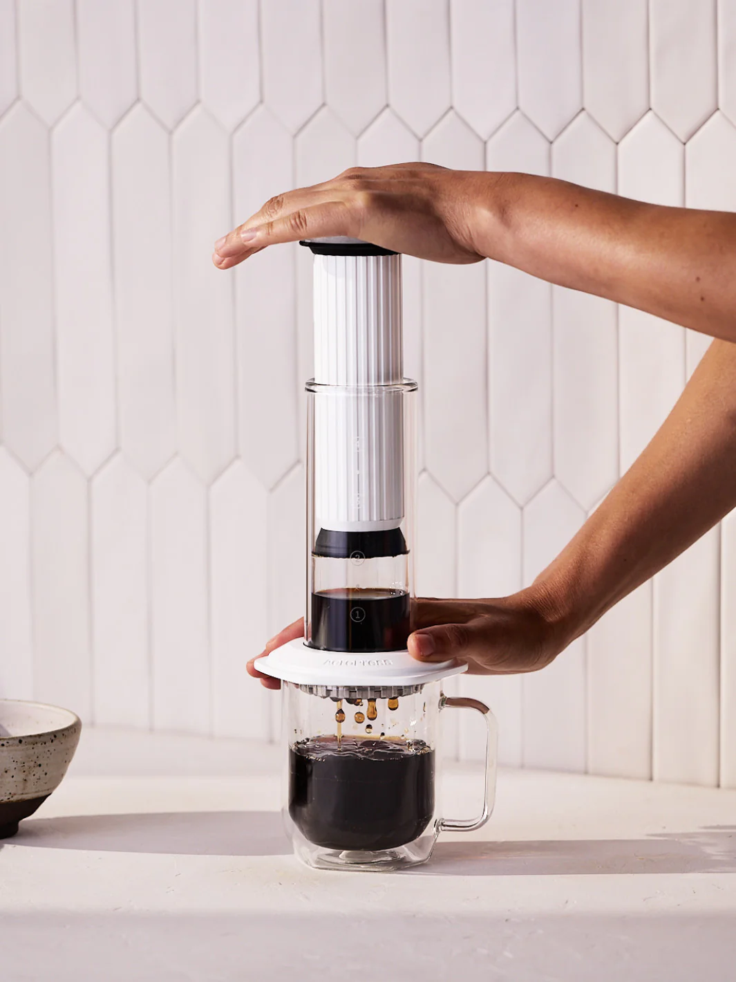 AeroPress Premium Coffee Maker - Image 27