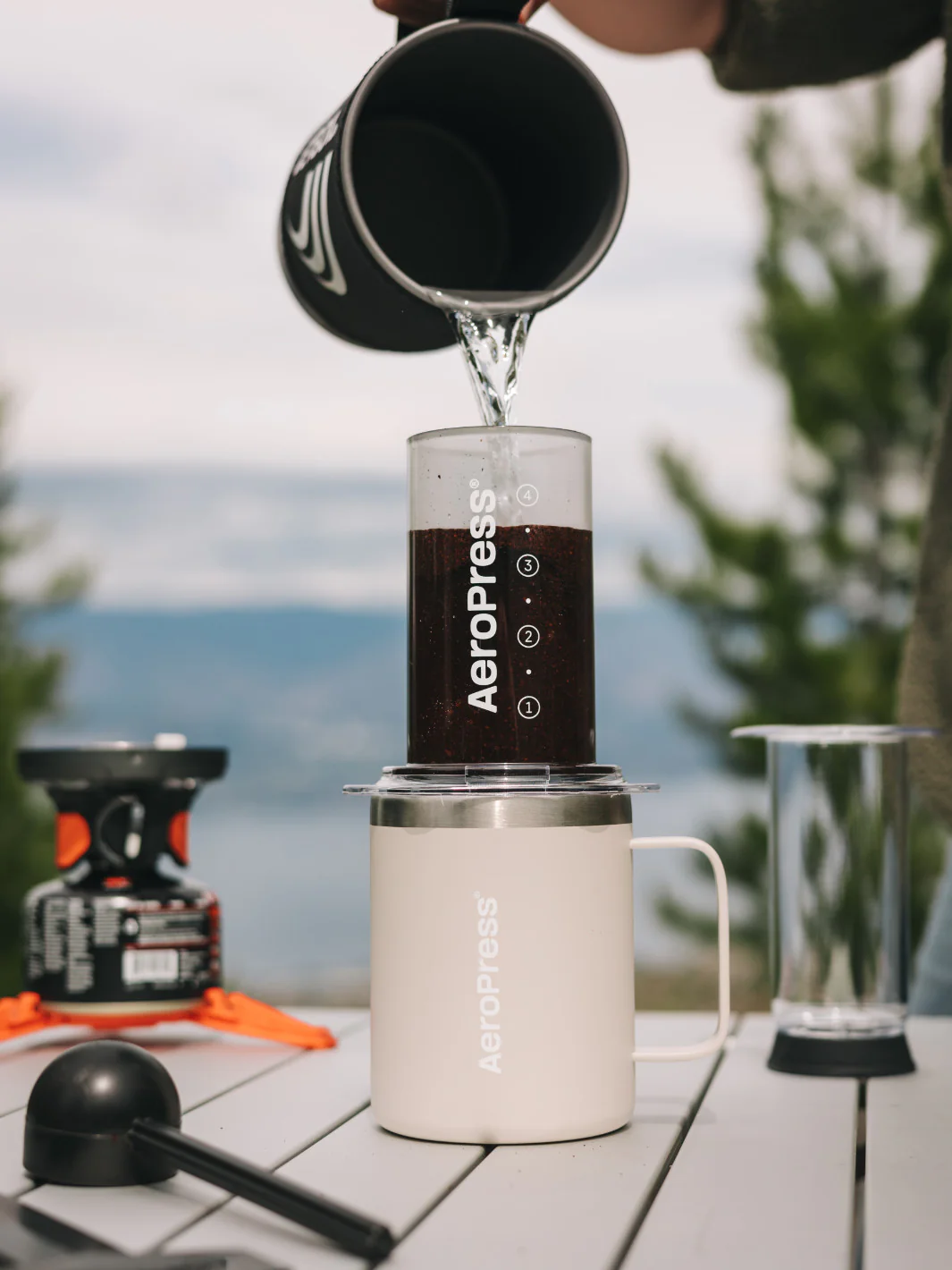 AeroPress Travel Coffee Mug (355ml/12oz) - Image 12
