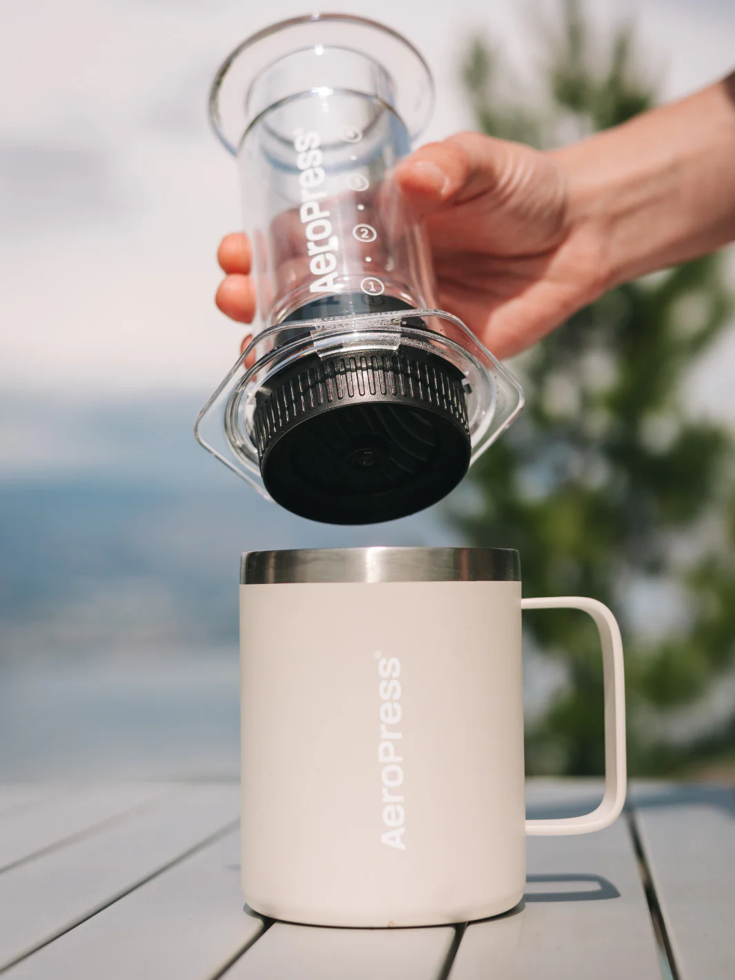 AeroPress Travel Coffee Mug (355ml/12oz) - Image 14