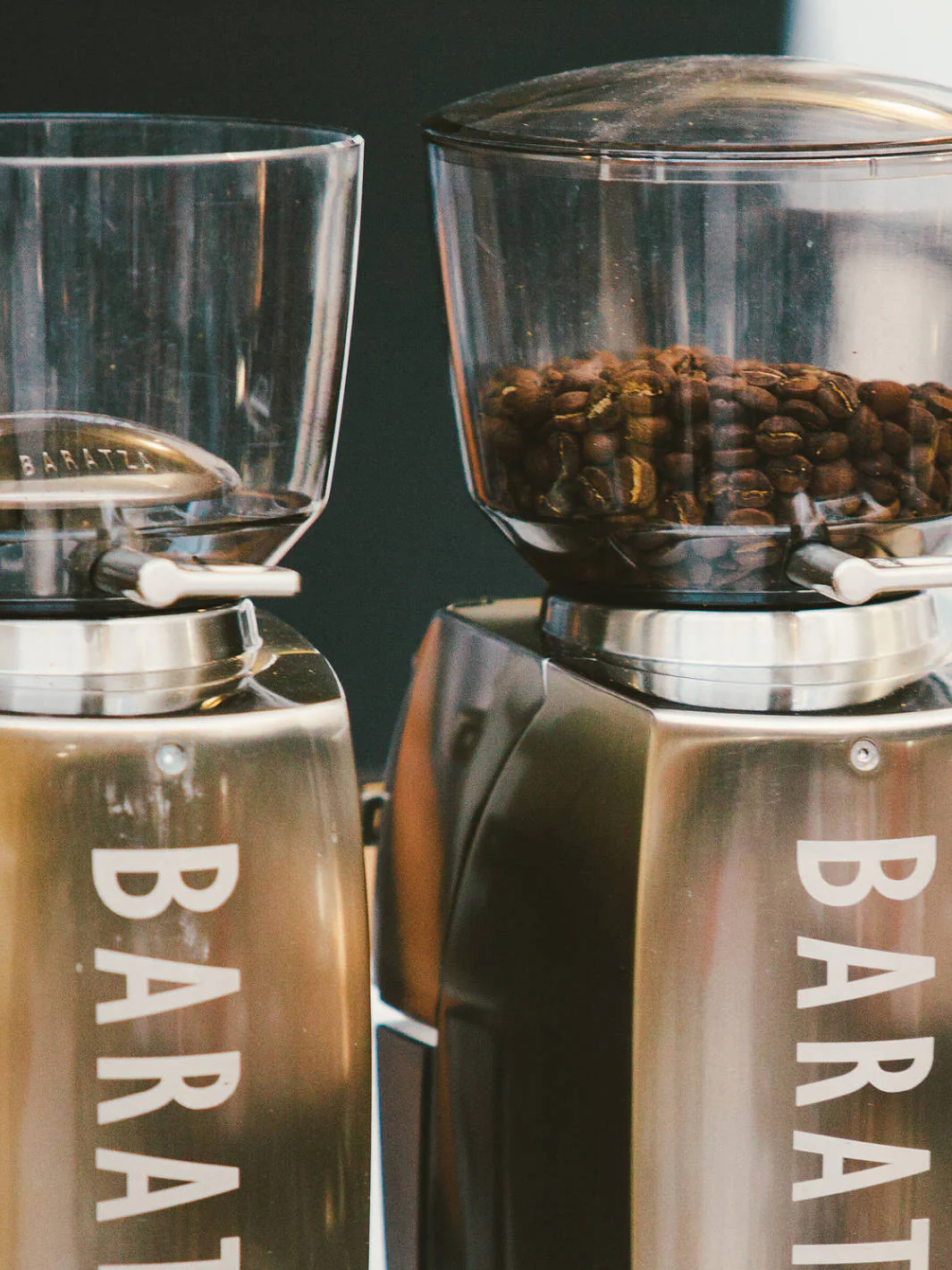 BARATZA Shut-Off Hopper for Flat Burr Grinders (includes lid) - Image 3