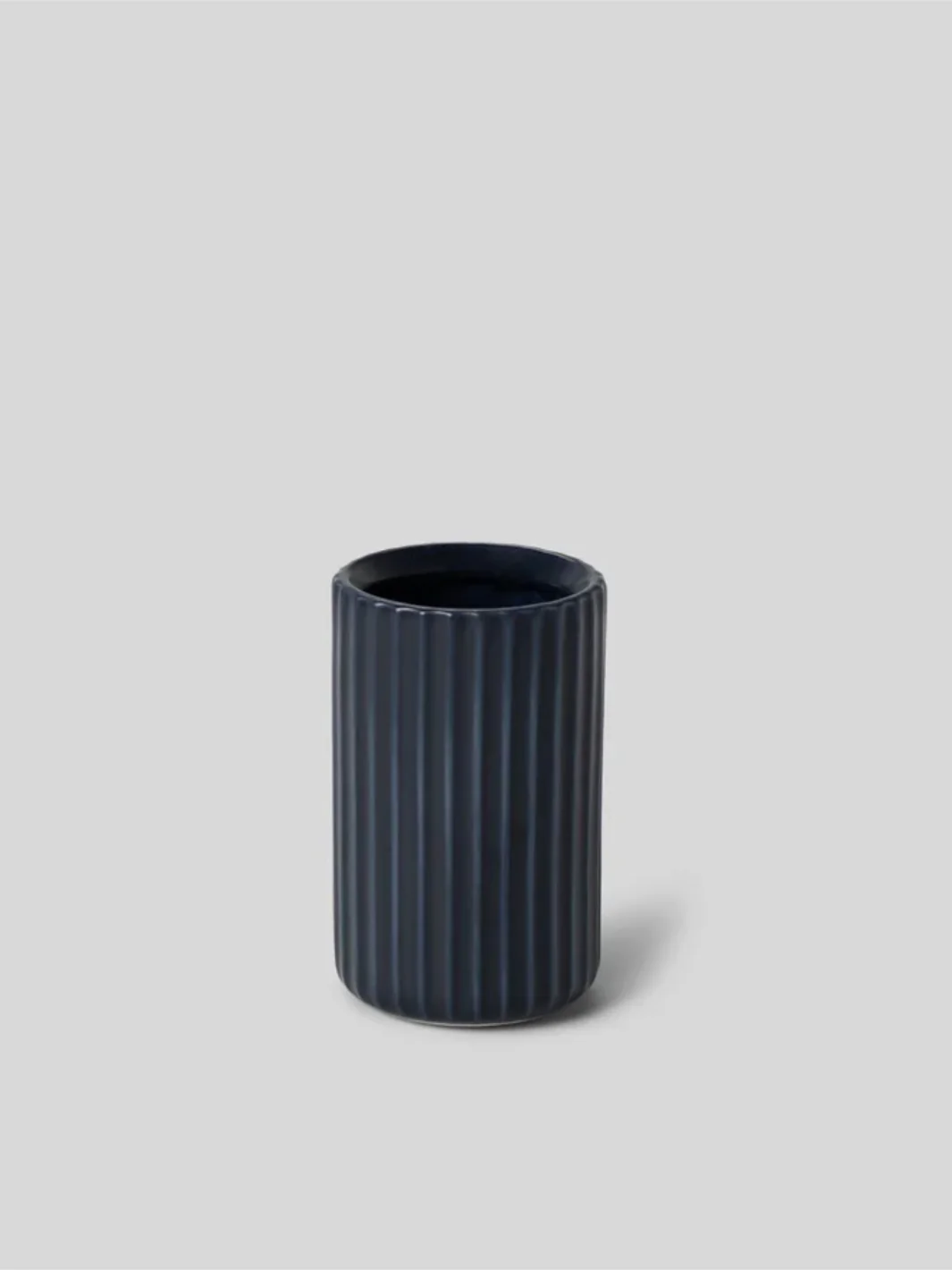FABLE The Short Bud Vase - Image 4