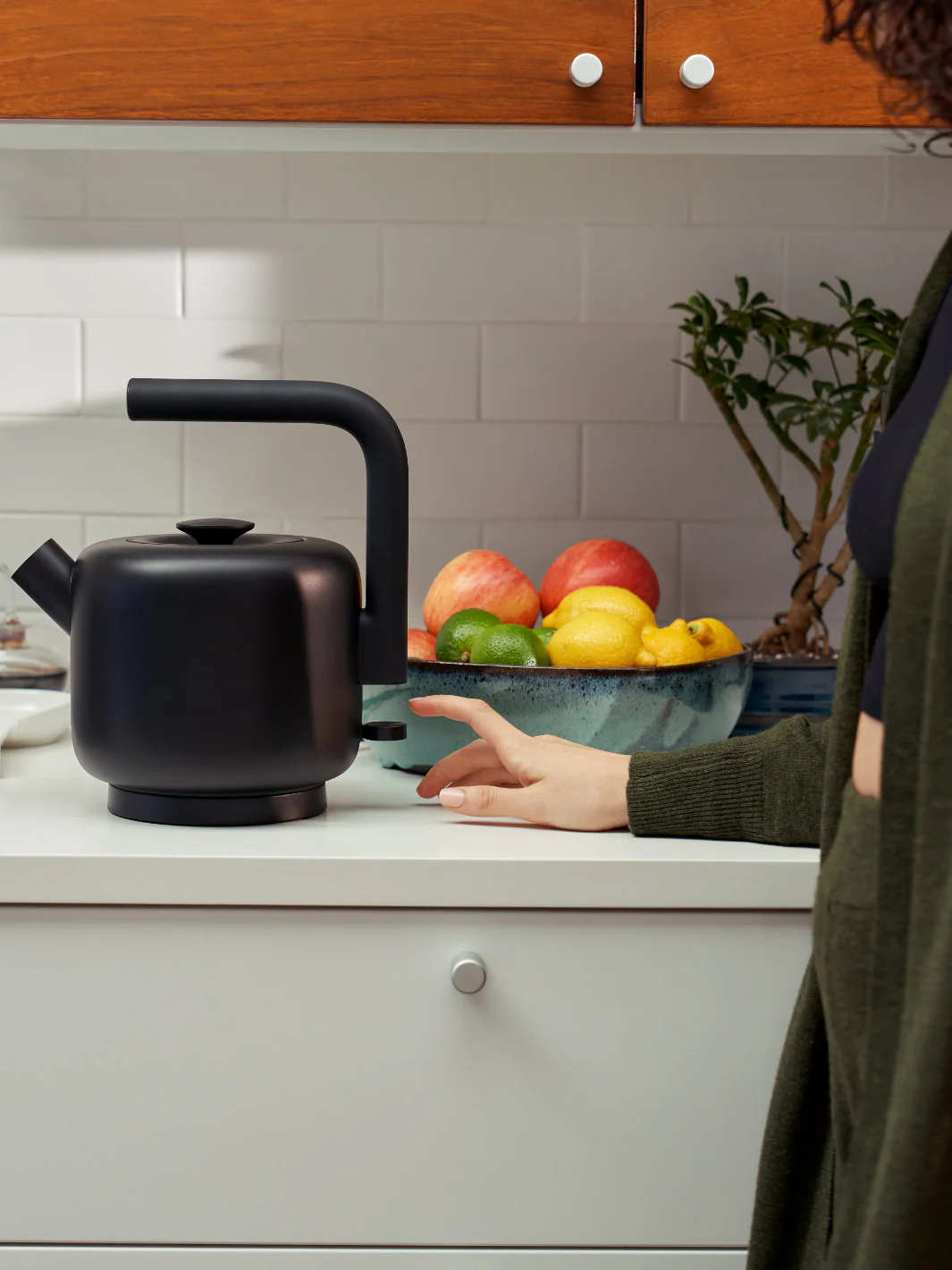 FELLOW Clyde Electric Kettle (120V) (1500ml/50oz) (Matte Black) (Damaged Box) - Image 13