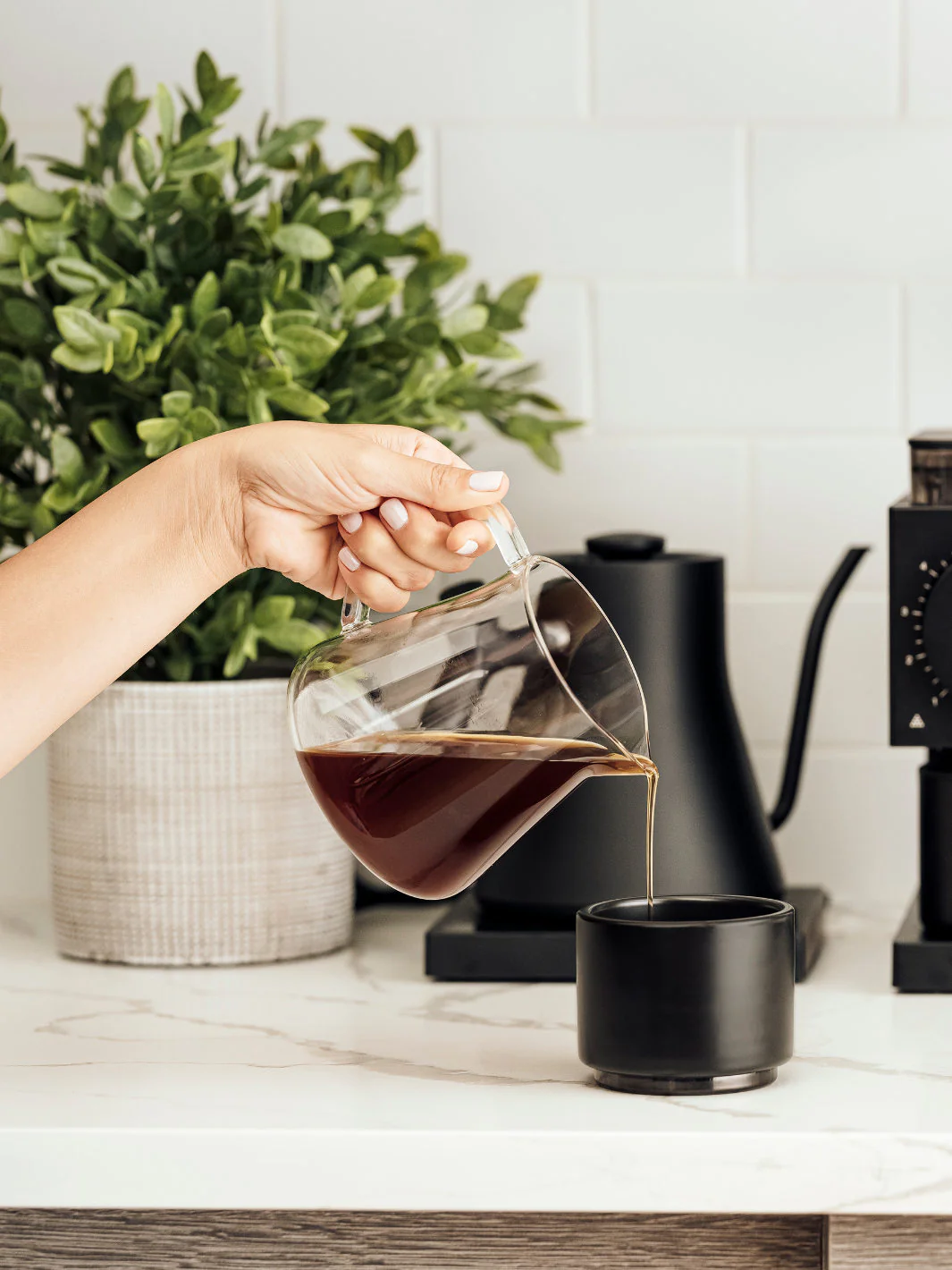 FELLOW Mighty Glass Carafe (500ml/17oz) - Image 5