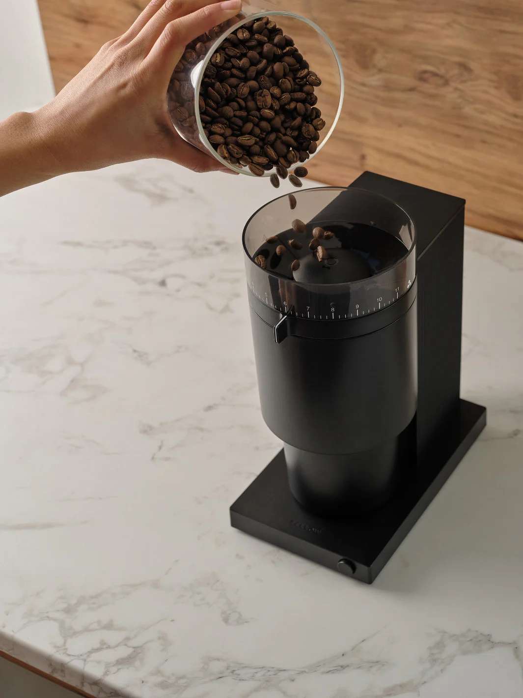 FELLOW Opus All-Purpose Grinder (120V) (Matte Black) (Lightly Used) - Image 6