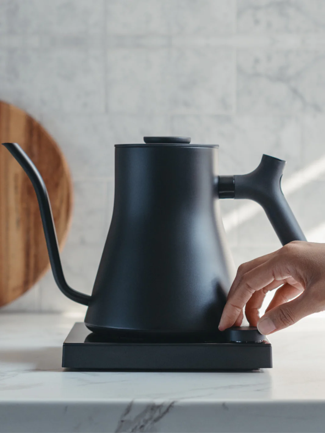 FELLOW Stagg EKG Pro Electric Pour-Over Kettle (120V) - Image 15