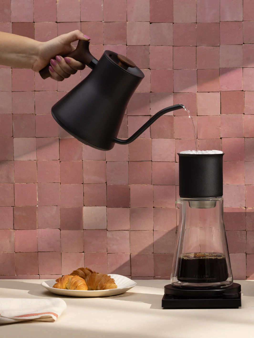 FELLOW Stagg EKG Pro Electric Pour-Over Kettle (120V) - Image 33