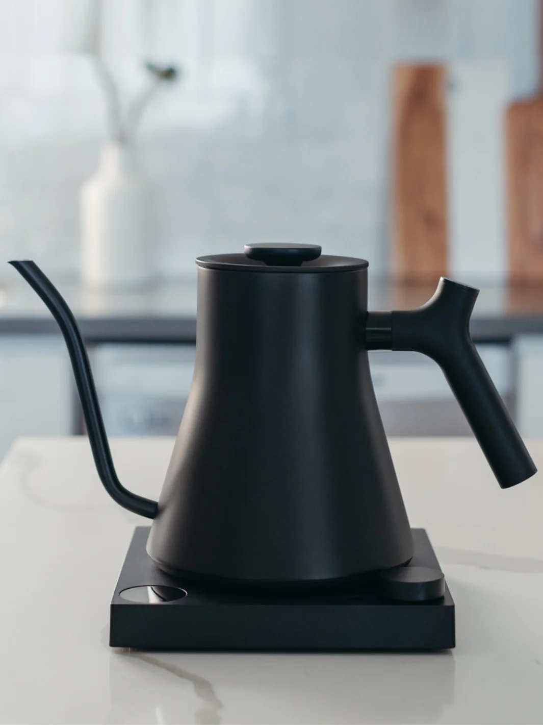 FELLOW Stagg EKG Pro Electric Pour Over Kettle (120V) (Matte Black) (Lightly Used) - Image 15