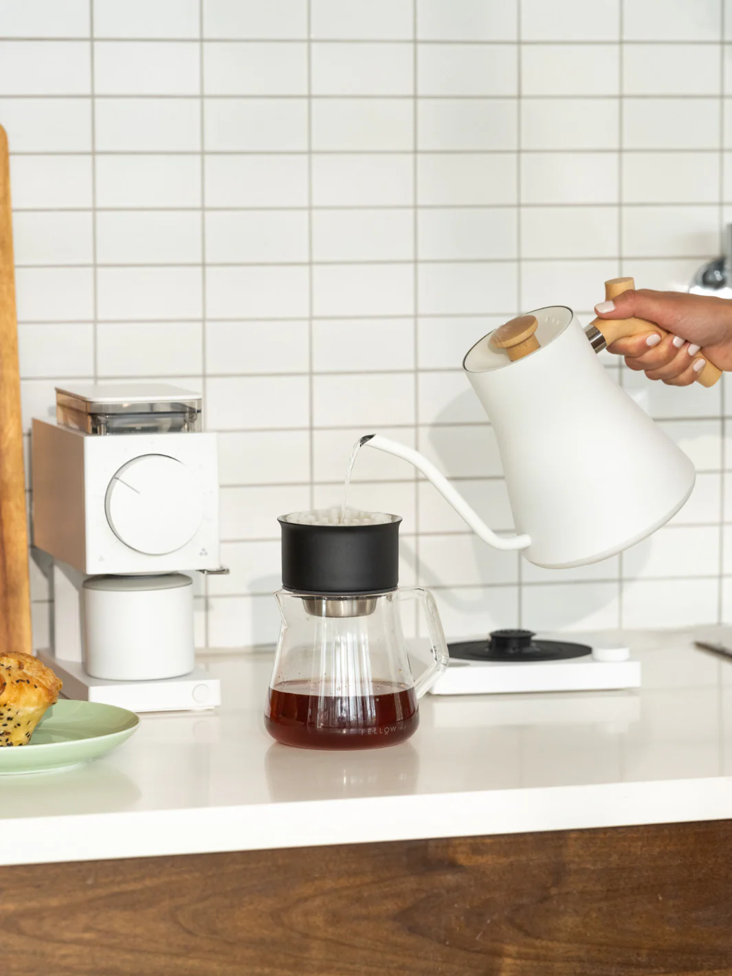 FELLOW Stagg [X] Pourover Dripper (300ml/10oz) - Image 2