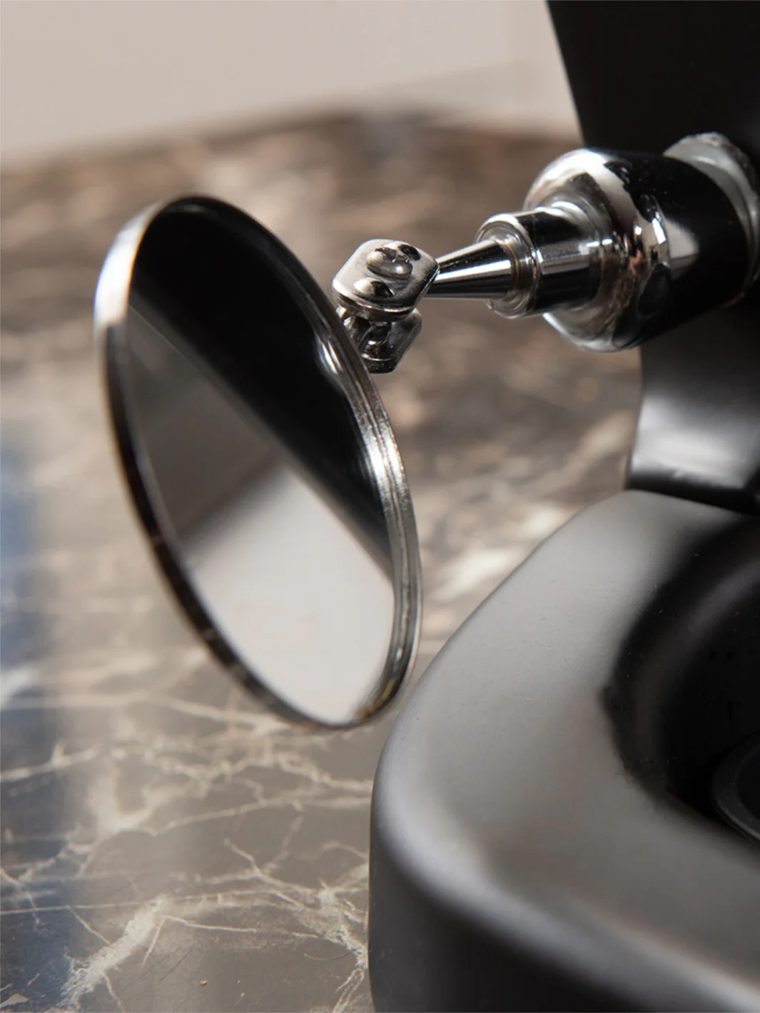 FLAIR Magnetic Articulating Shot Mirror - Image 4