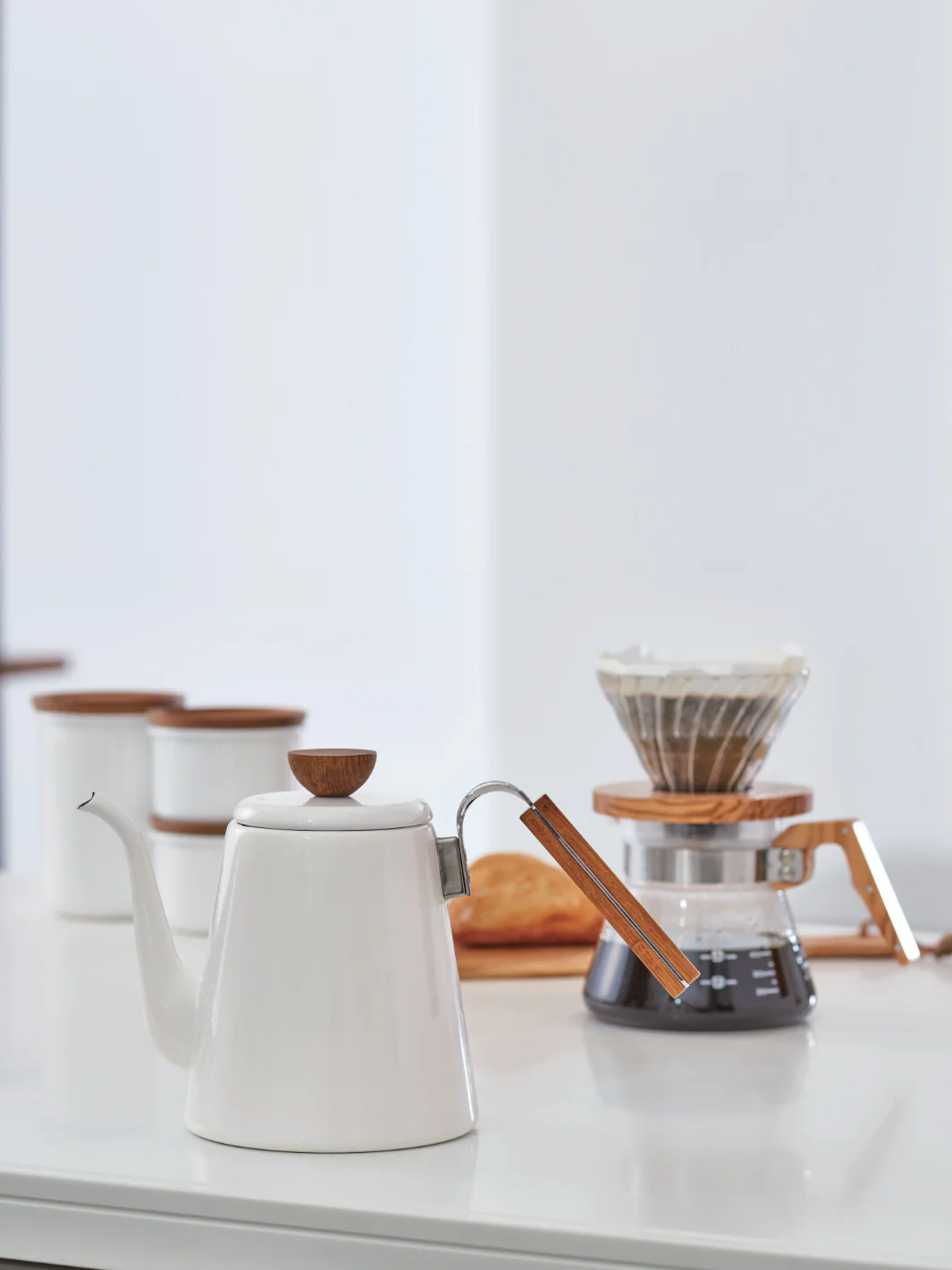 HARIO Bona Drip Kettle (800ml/27oz) - Image 6