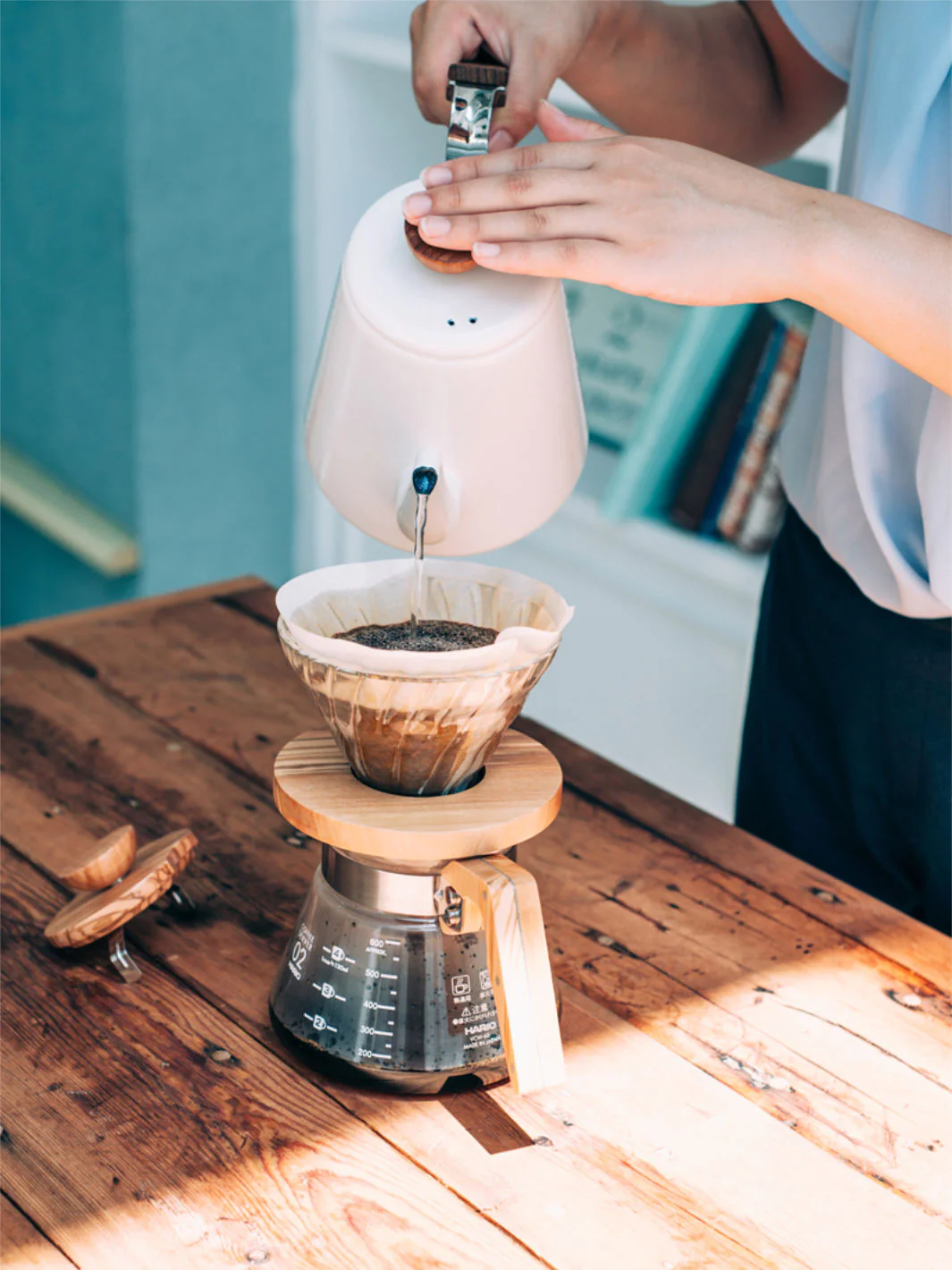 HARIO Bona Drip Kettle (800ml/27oz) - Image 7