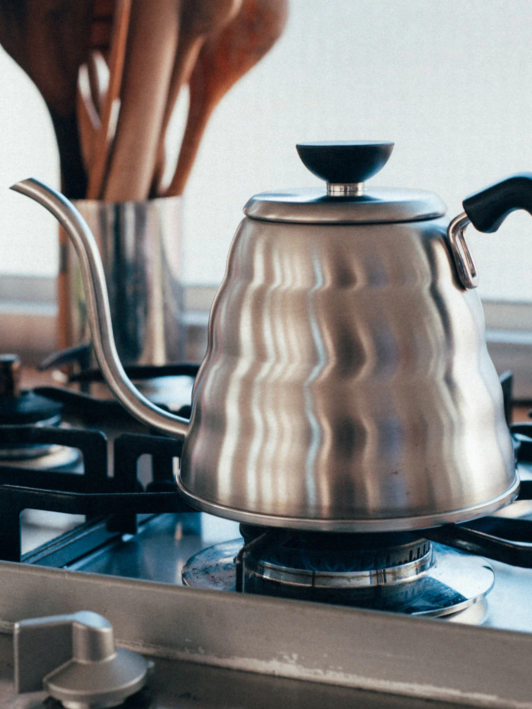 HARIO Buono Drip Kettle (1200ml/41oz) - Image 7