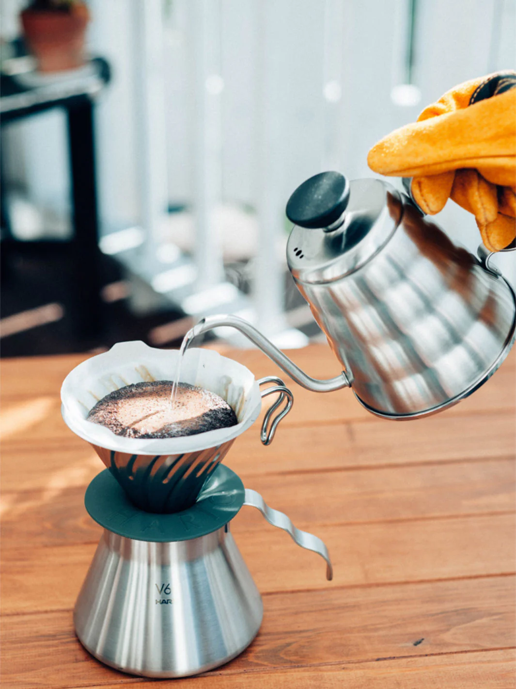 HARIO Buono Drip Kettle (700ml/24oz) - Image 4