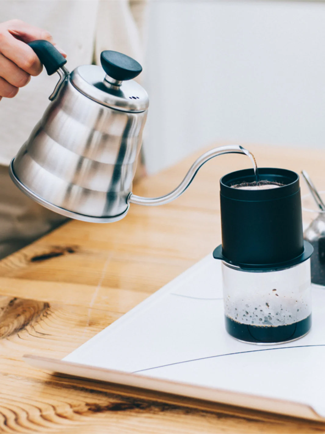 HARIO Buono Drip Kettle (700ml/24oz) - Image 7