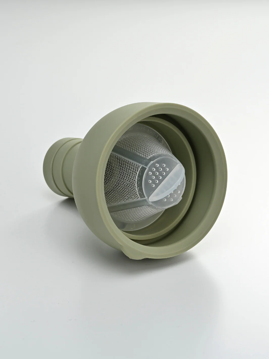 HARIO Filter In Bottle Cold Tea Brewer (750ml/25oz) - Image 6
