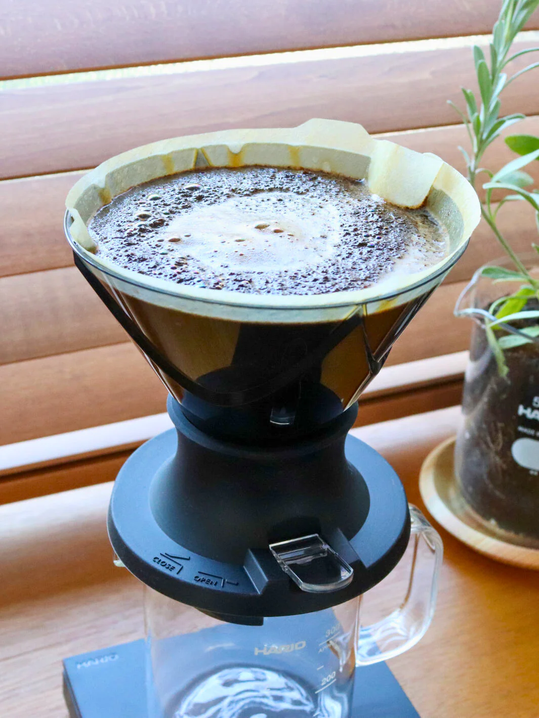 HARIO MUGEN SWITCH Immersion Dripper (200ml/6.76oz) (Plastic) - Image 8