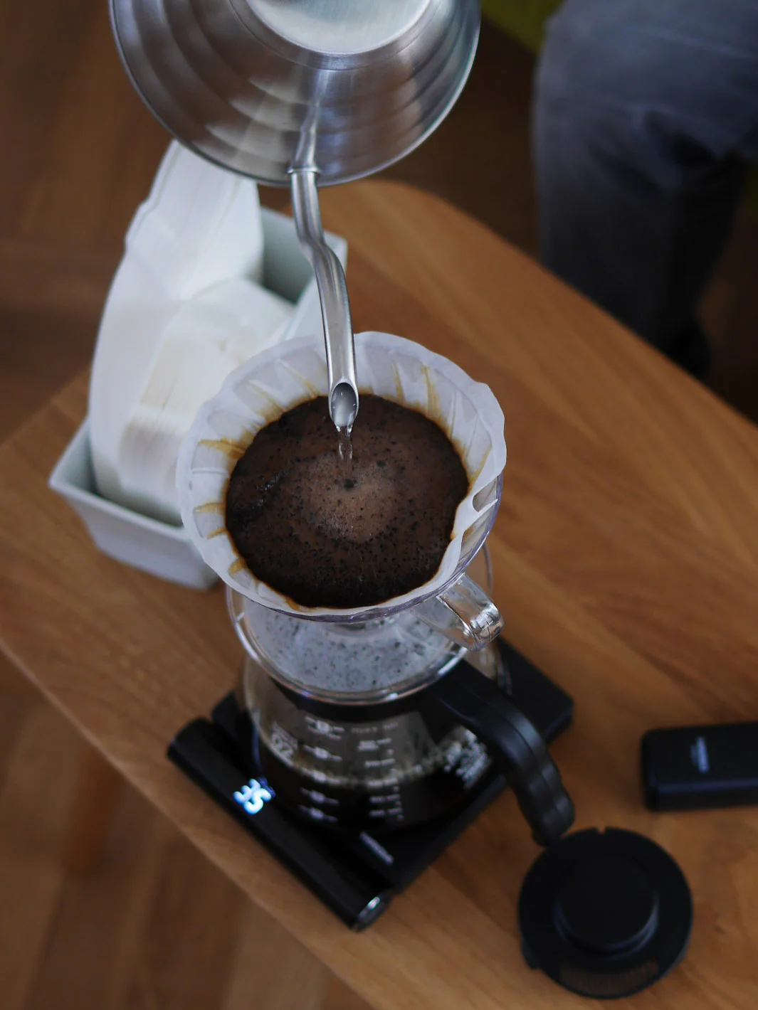 HARIO V60-02 Coffee Server (700ml/24oz) - Image 6