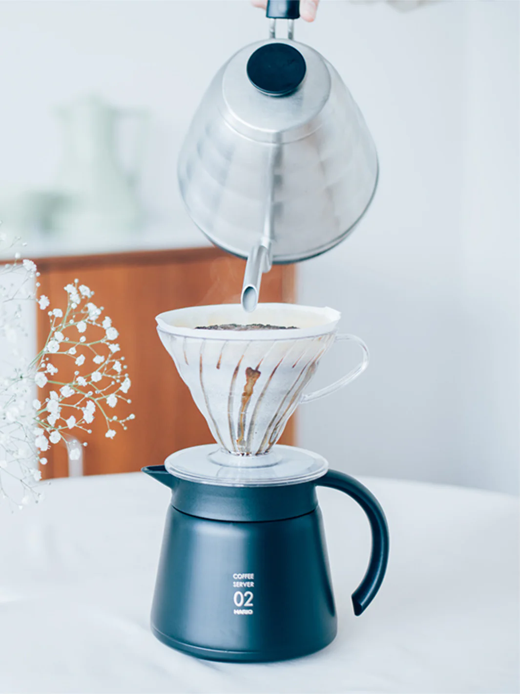 HARIO V60-02 Dripper (Plastic) - Image 5