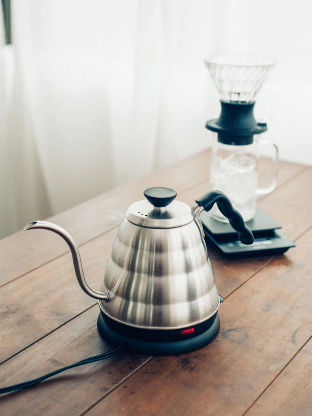 HARIO V60 Buono Electric Kettle (120V) - Image 4