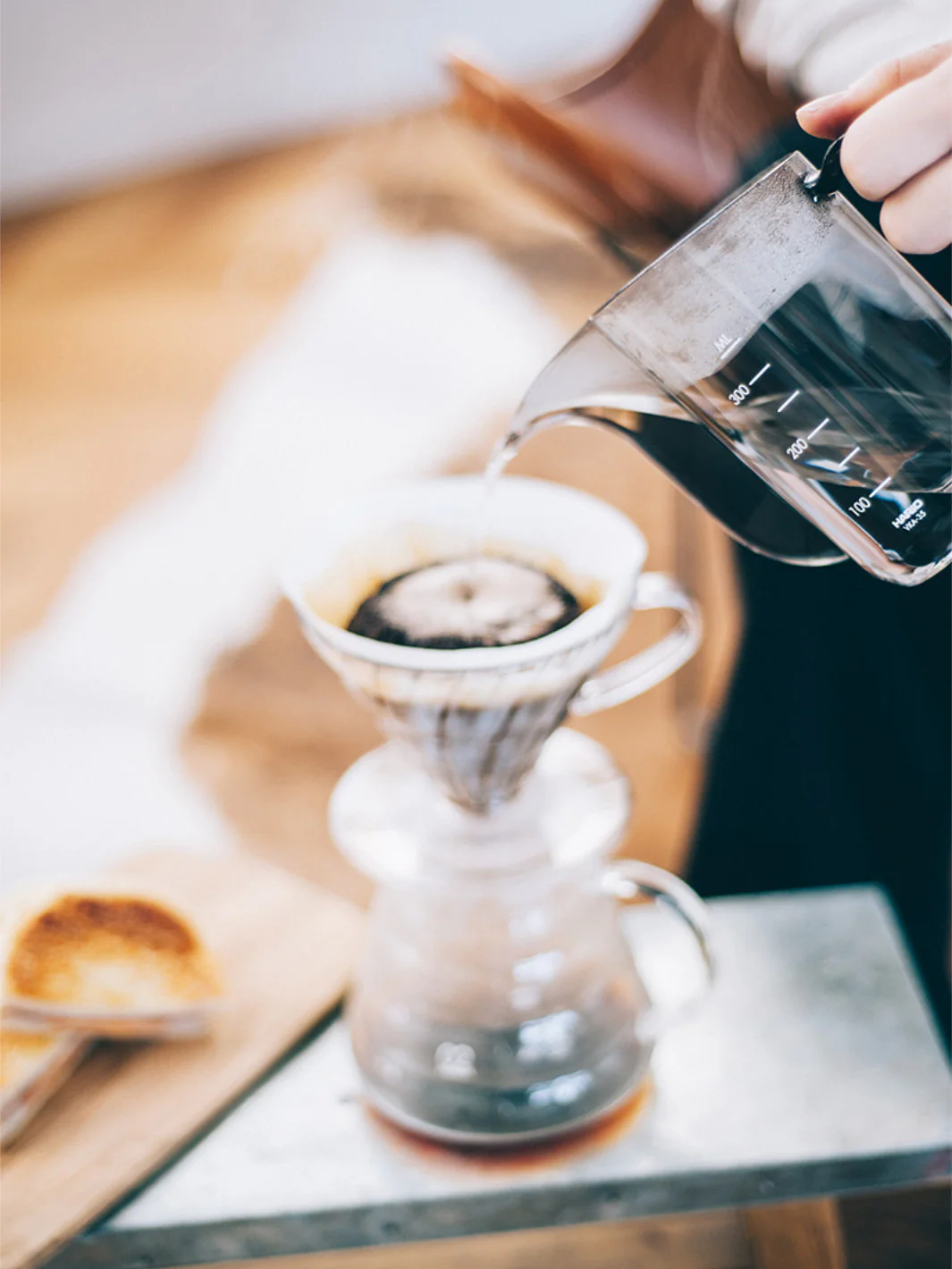 HARIO V60 Air Drip Kettle (350ml/12oz) - Image 4