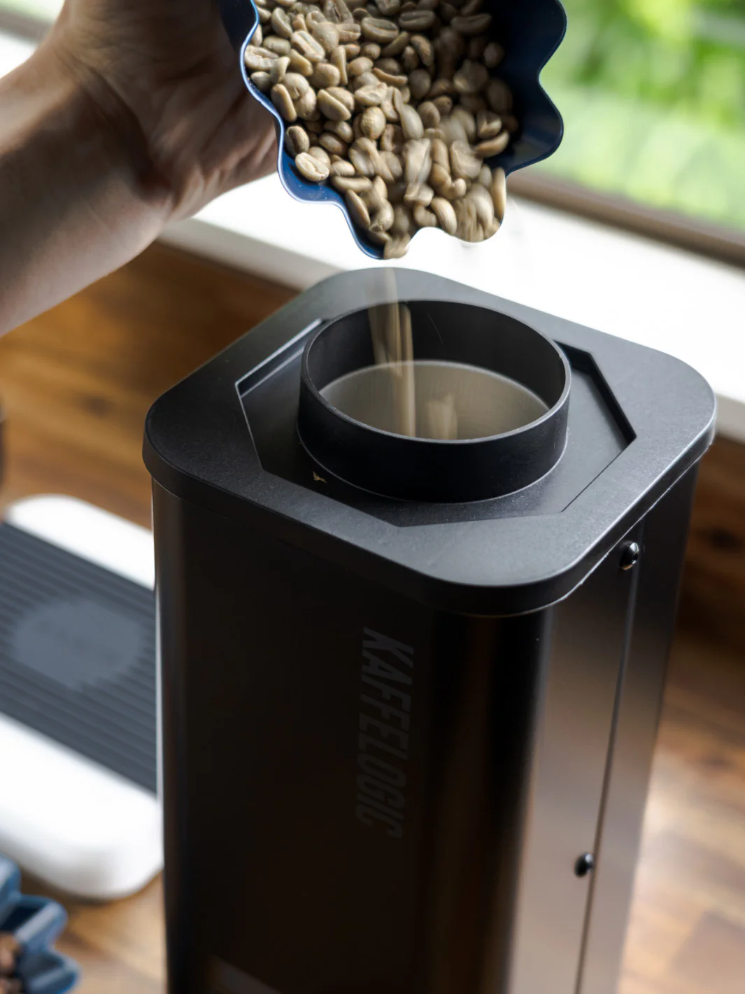 KAFFELOGIC Nano 7 Coffee Roaster (120V) (Lightly Used) - Image 5