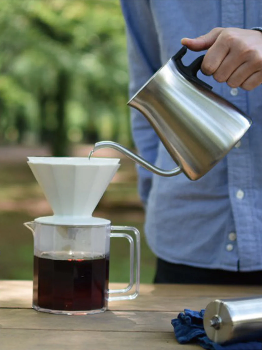 KINTO ALFRESCO Brewer Jug Set (4-Cup) - Image 3