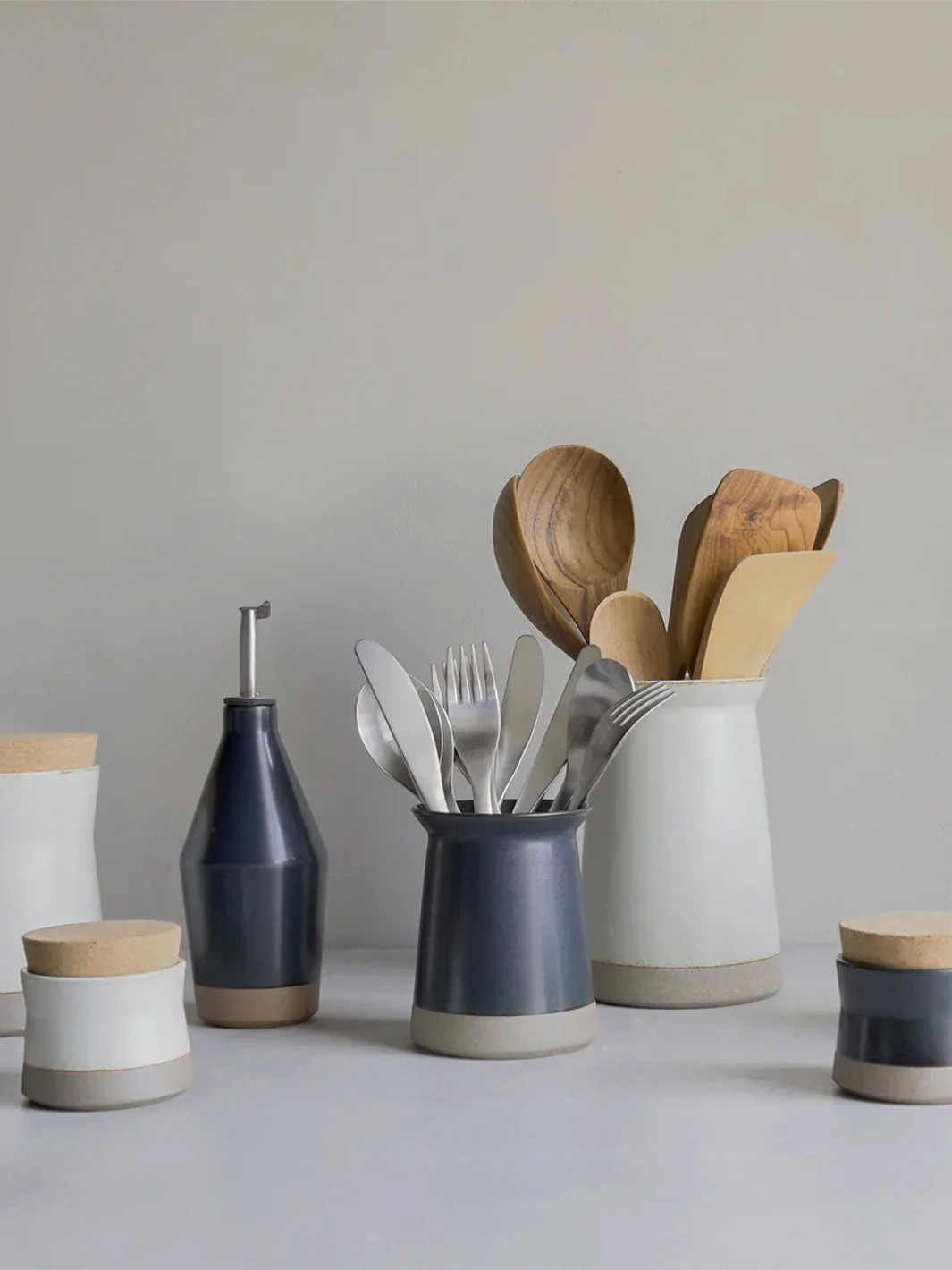 KINTO Ceramic Lab Cutlery Holder (60mm/2.3in) - Image 8