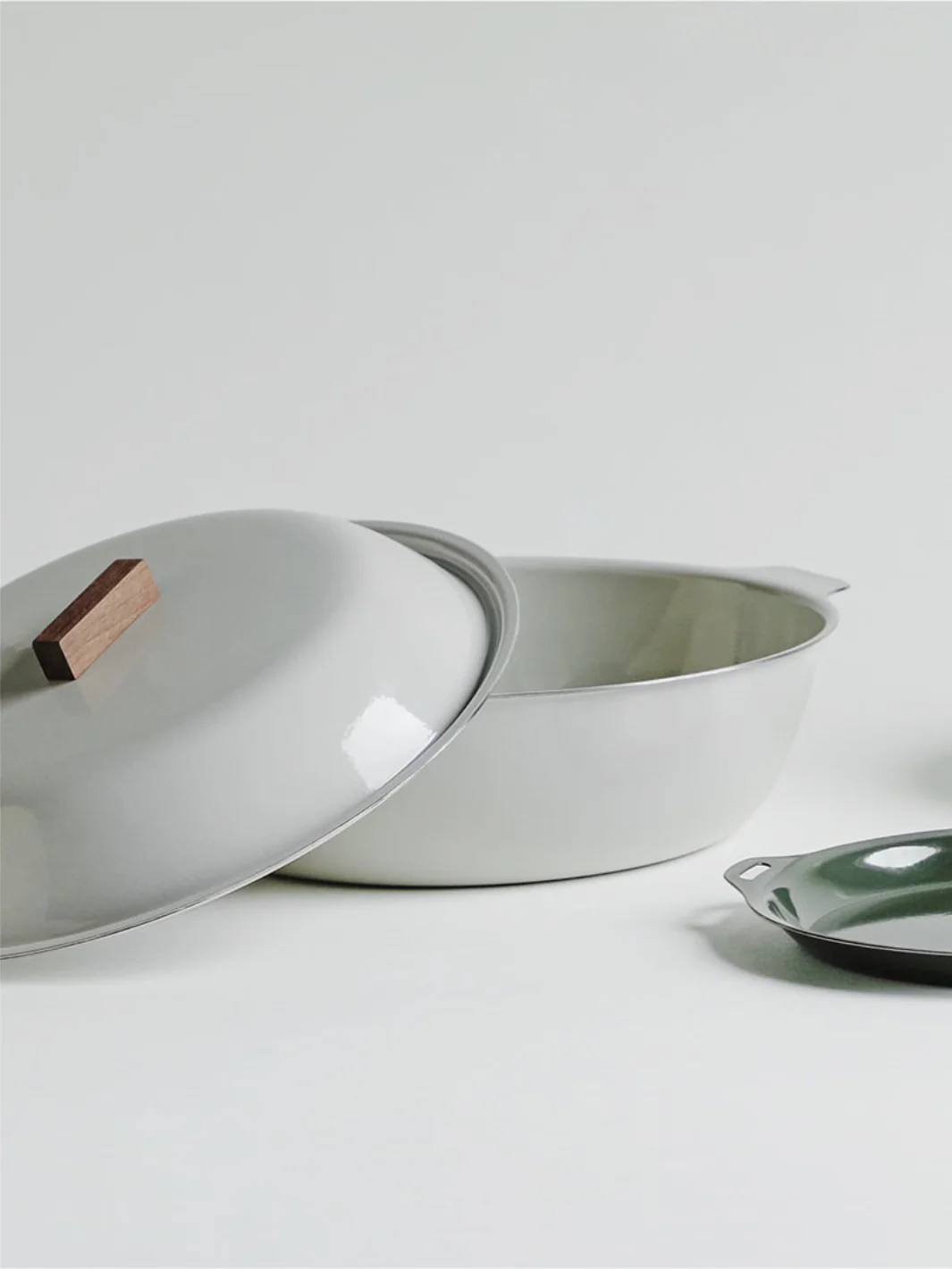 KINTO KAKOMI IH Enamel Pot (2000ml/68oz) - Image 10