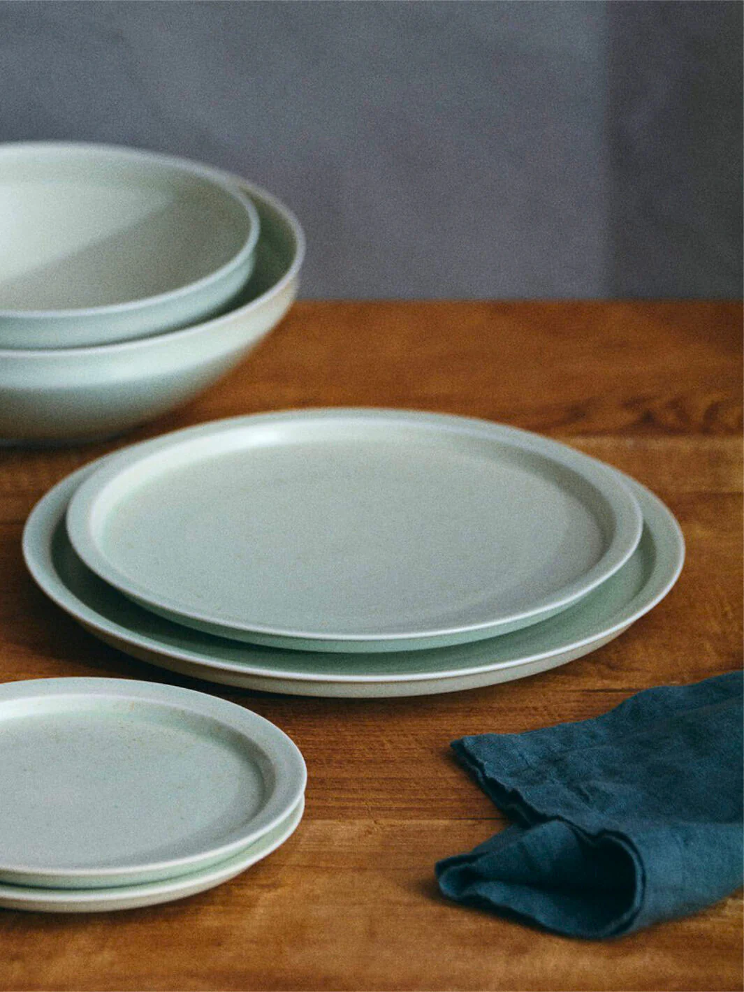 KINTO LIN Plate (⌀260mm/10.2in) (2-Pack) - Image 2