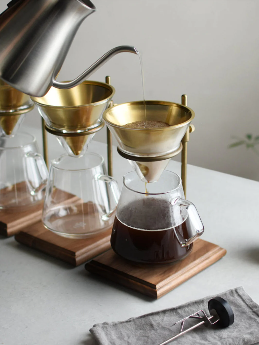 KINTO SCS-S02 Coffee Server (4-Cup) (600ml/20oz) - Image 4