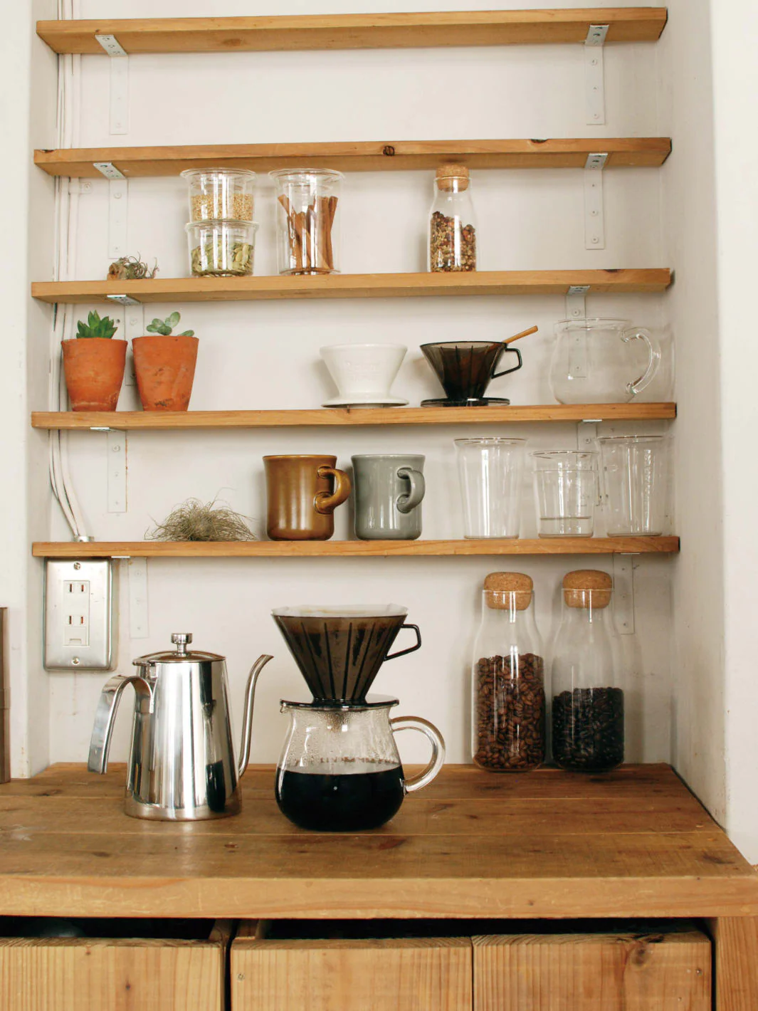 KINTO Slow Coffee Style Coffee Server (750ml/25oz) - Image 2