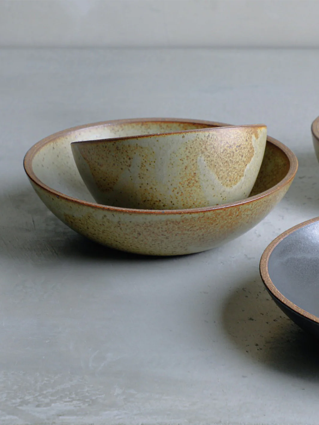 KINTO TERRA Bowl (⌀190mm/7.5in) (2-Pack) - Image 3
