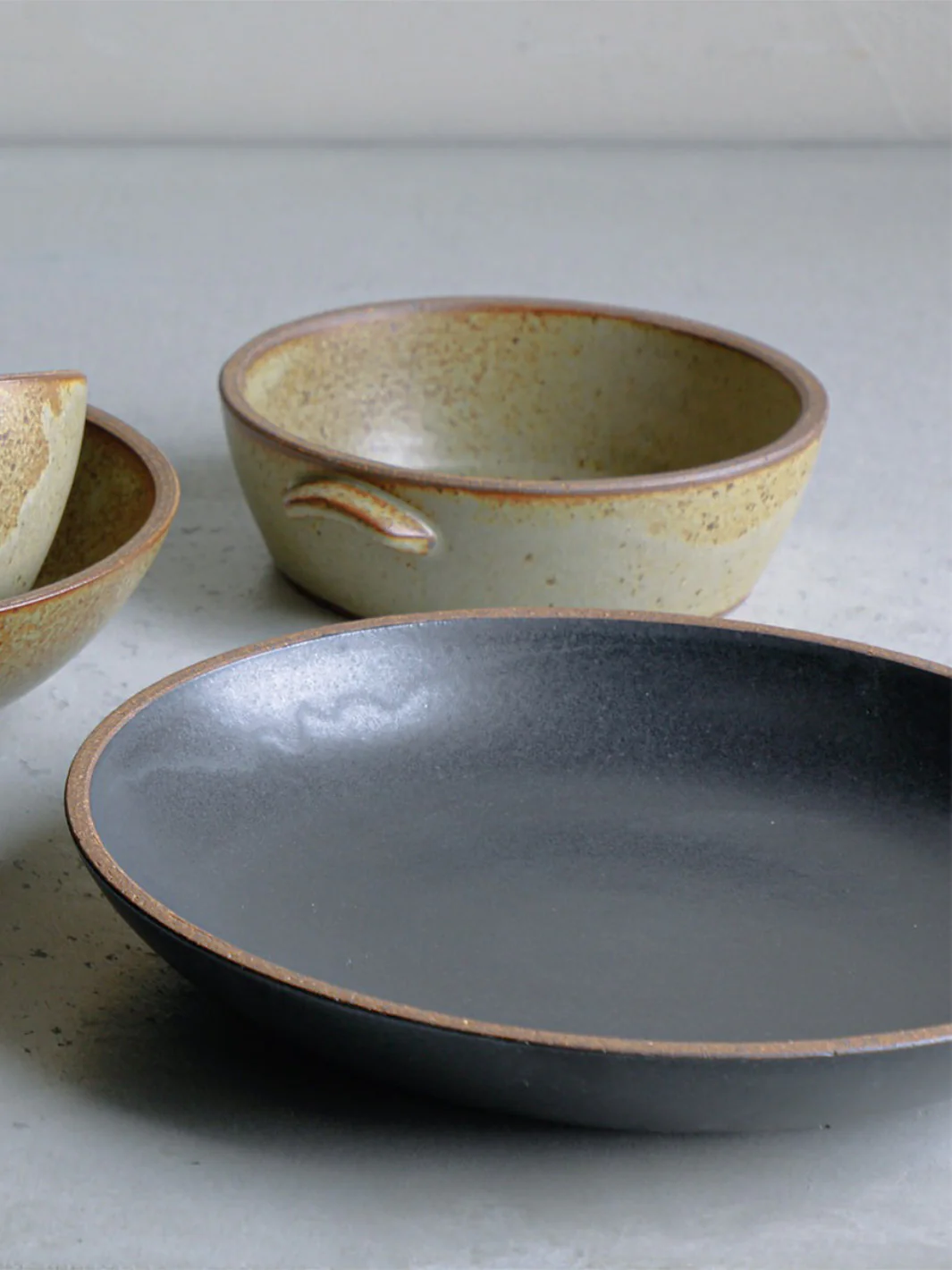 KINTO TERRA Grill Dish (⌀145mm/5.7in) (2-Pack) - Image 2