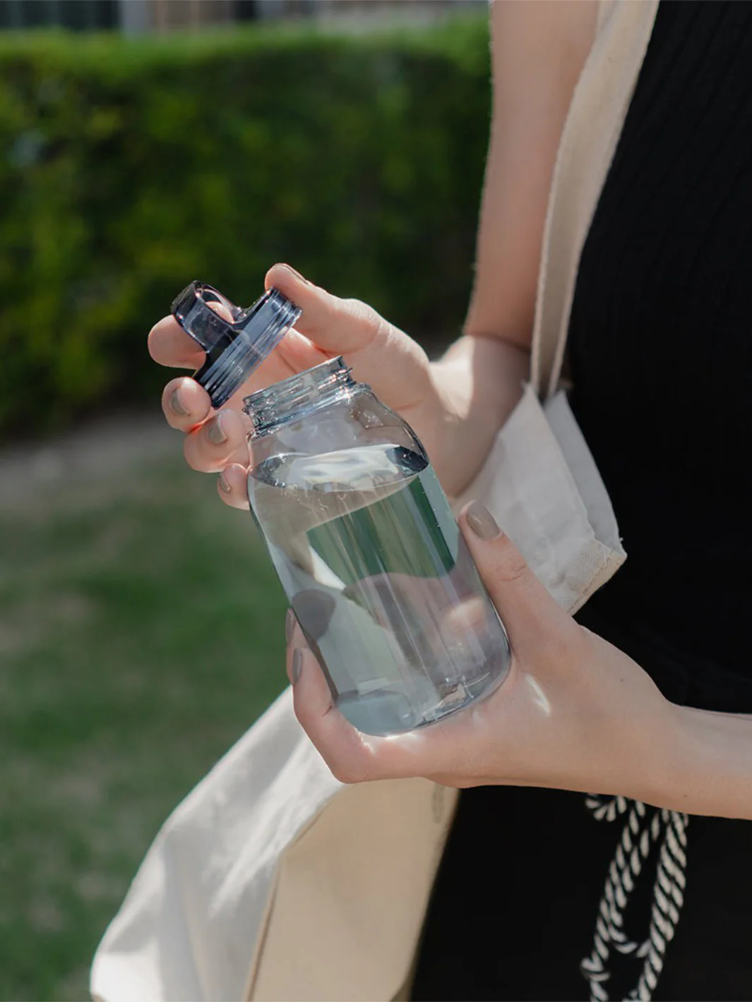 KINTO WATER BOTTLE (300ml/10oz) - Image 17