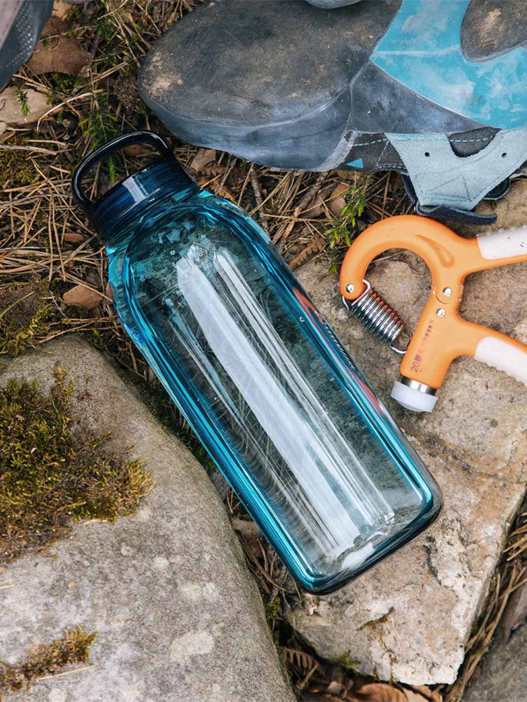 KINTO WATER BOTTLE (950ml/32oz) - Image 9