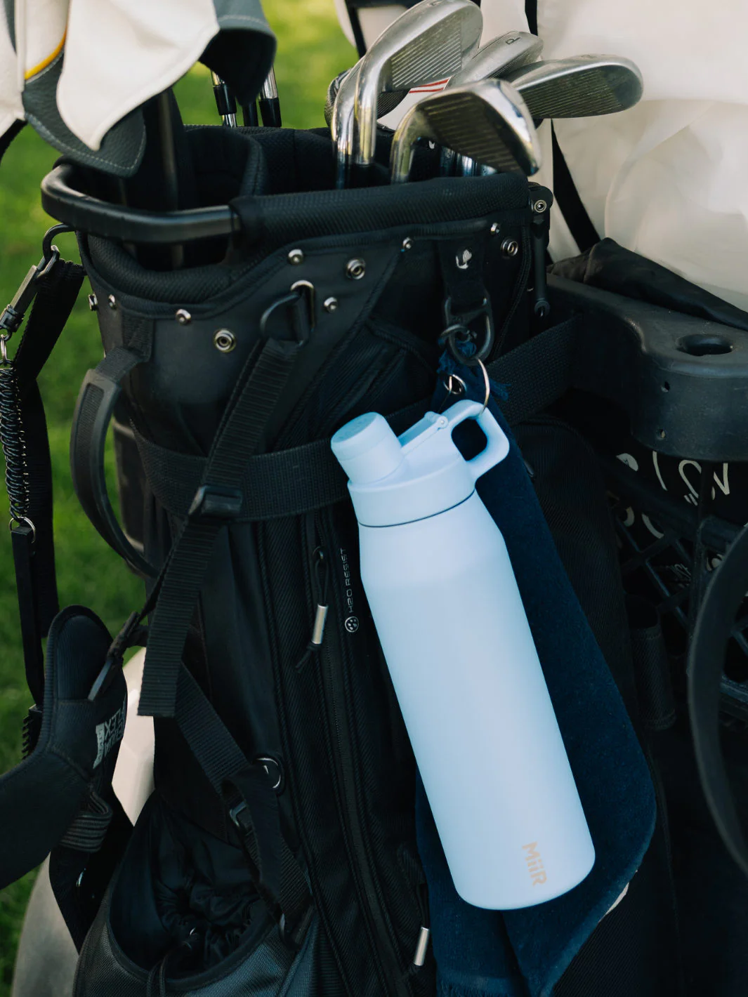 MiiR Chug Bottle (946ml/32oz) - Image 3