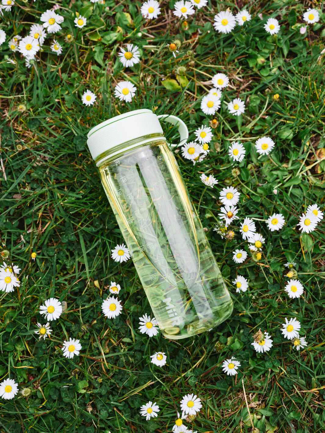 MiiR Everywhere Bottle (591ml/20oz) - Image 11