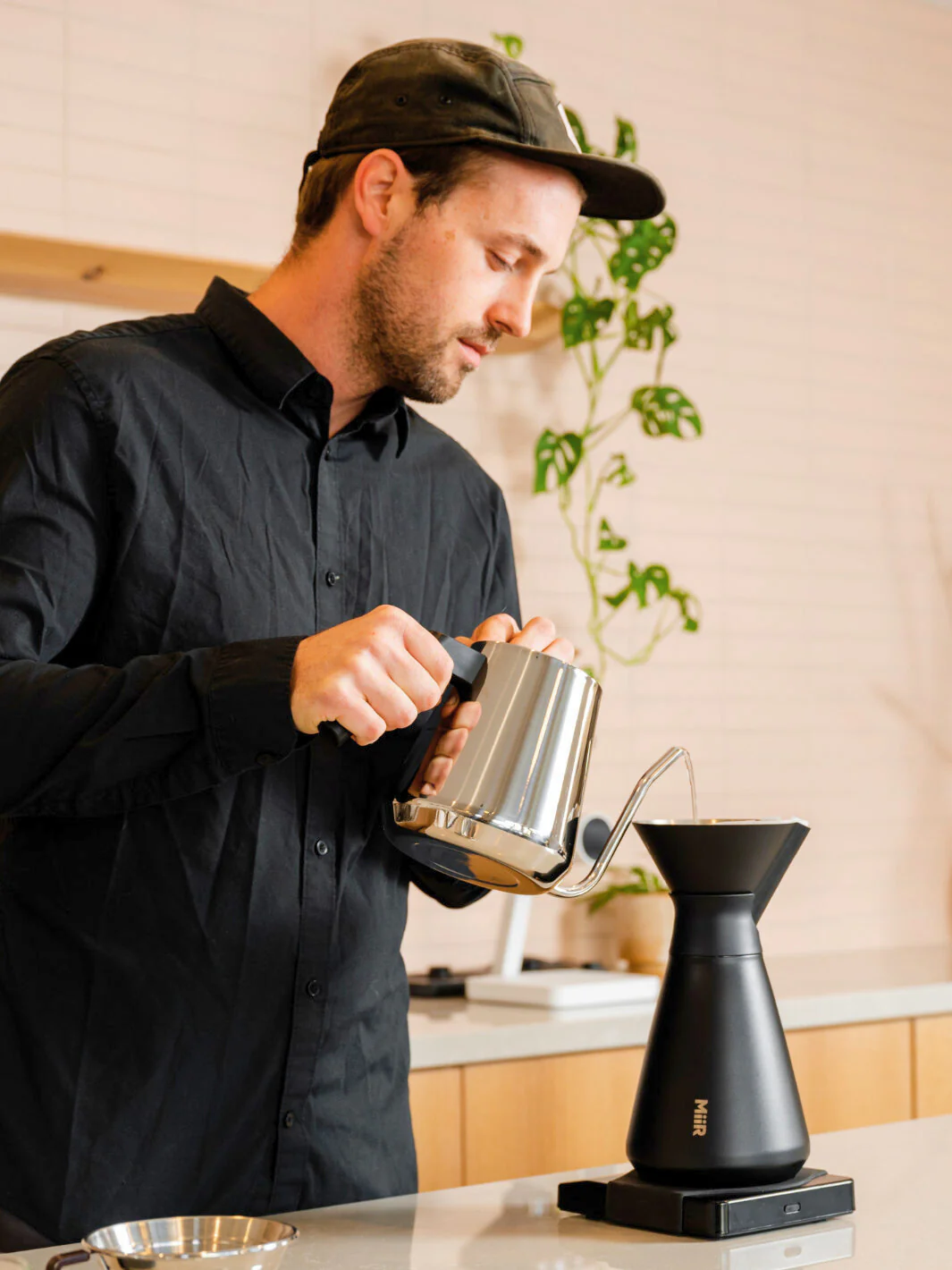 MiiR New Standard Carafe (1000ml/33oz) - Image 12