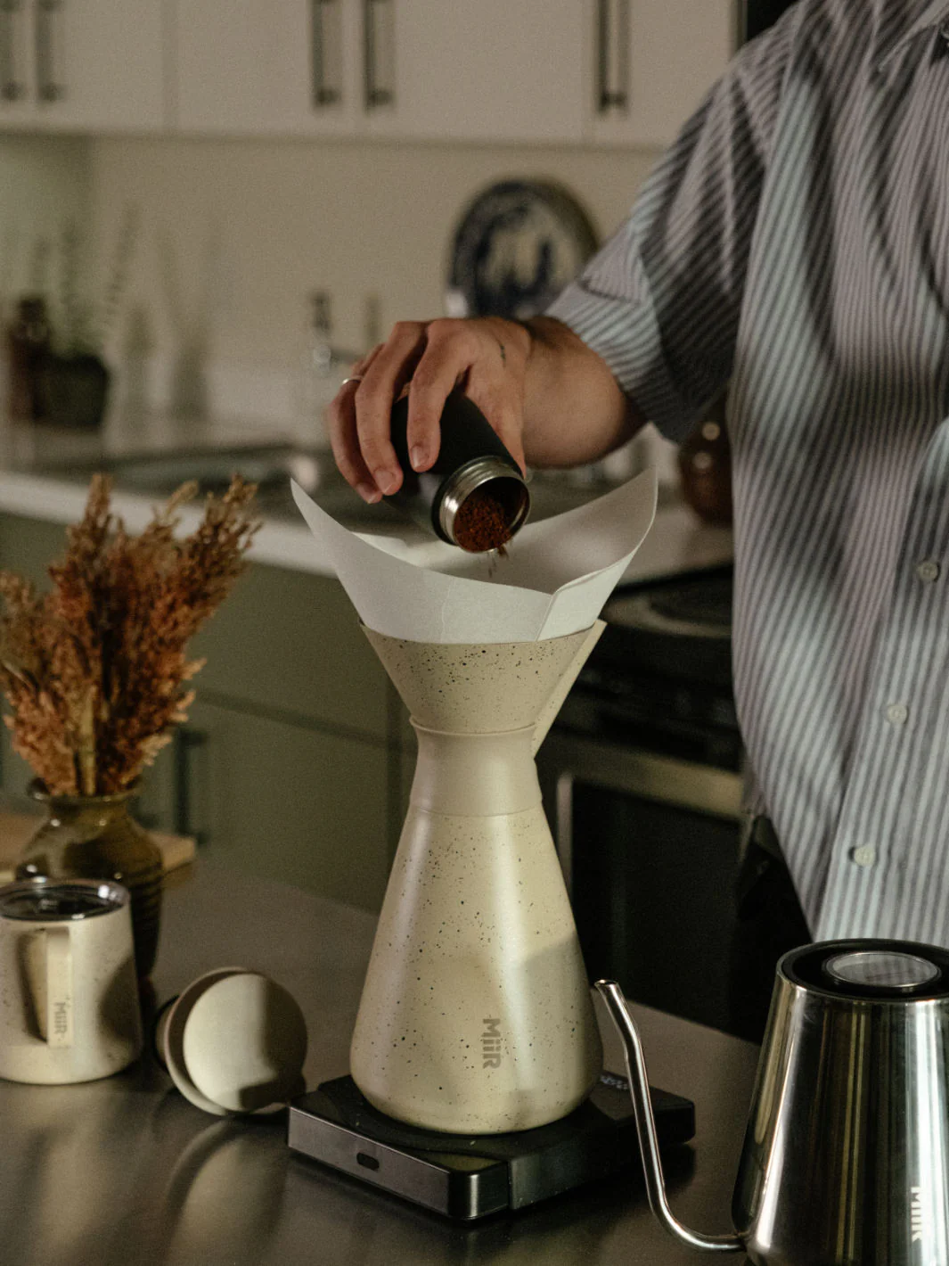 MiiR New Standard Carafe (1000ml/33oz) - Image 30