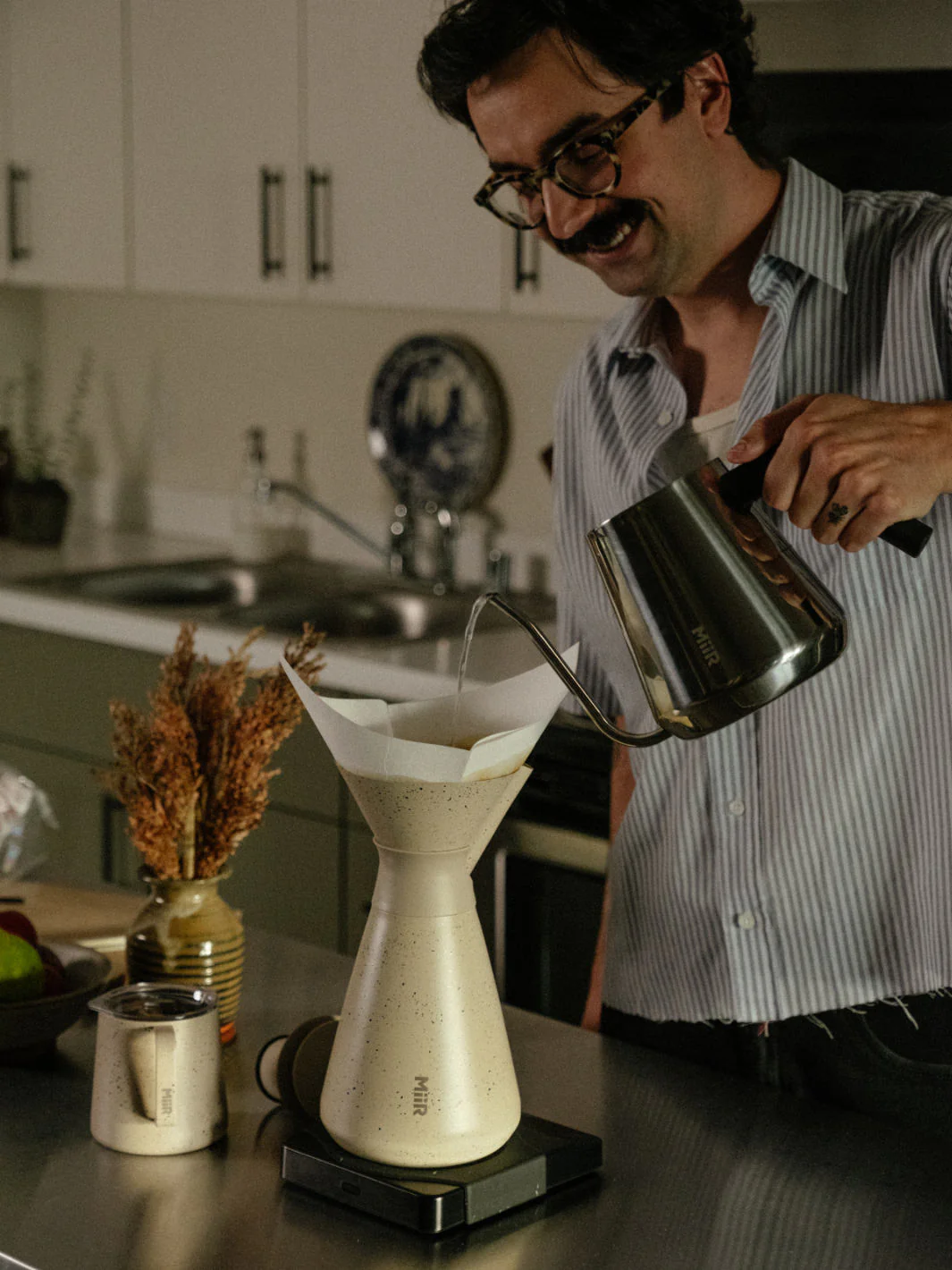 MiiR New Standard Carafe (1000ml/33oz) - Image 31