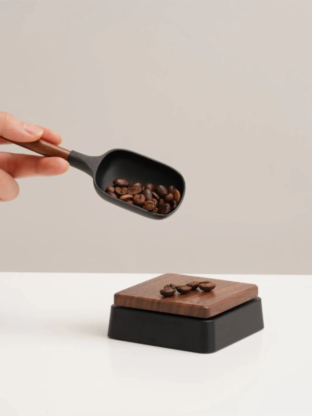 NUTTII Geo-C Digital Coffee Scale - Image 4