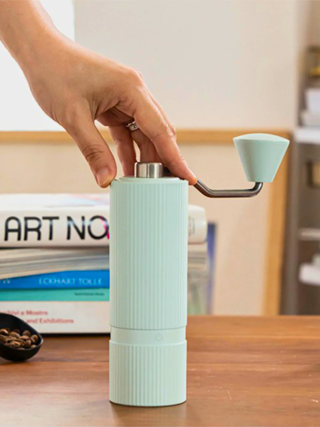 NUTTII Goosey Hand Coffee Grinder - Image 11