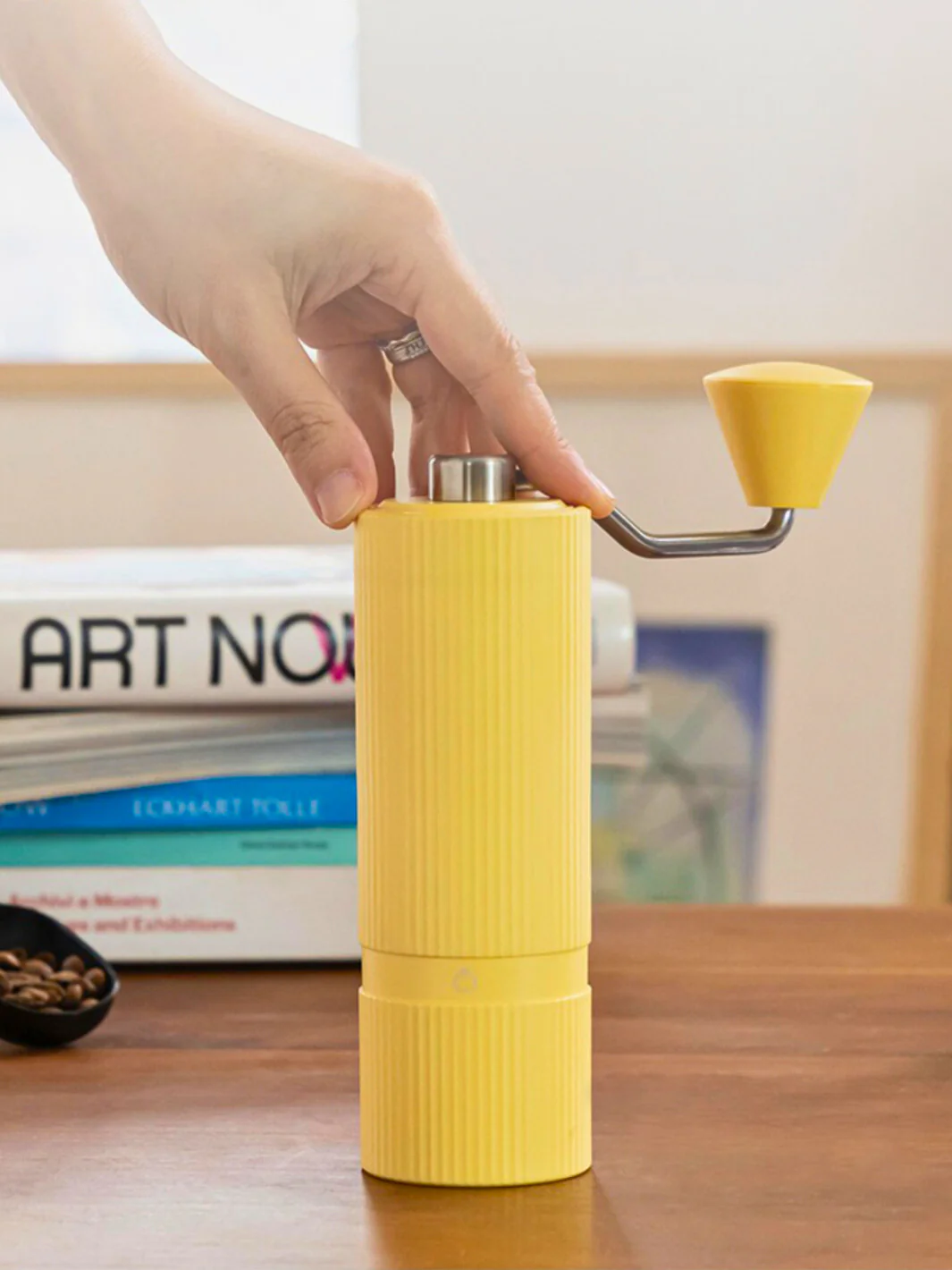 NUTTII Goosey Hand Coffee Grinder - Image 7