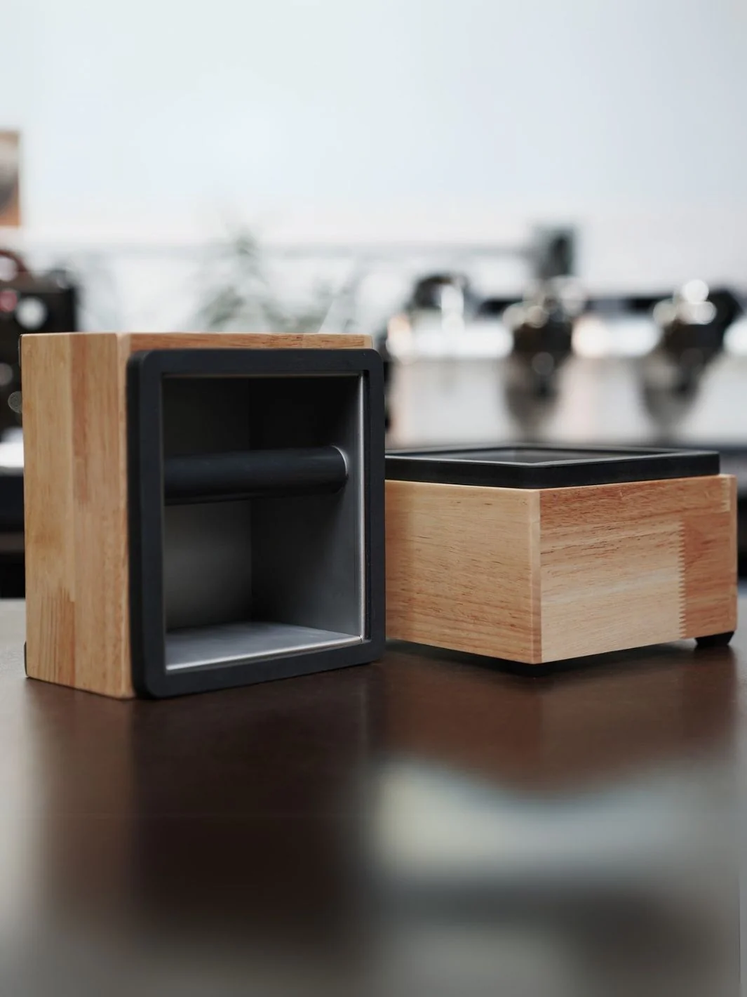 REVOLUTION Deluxe Knock Box Wood Set - Image 4